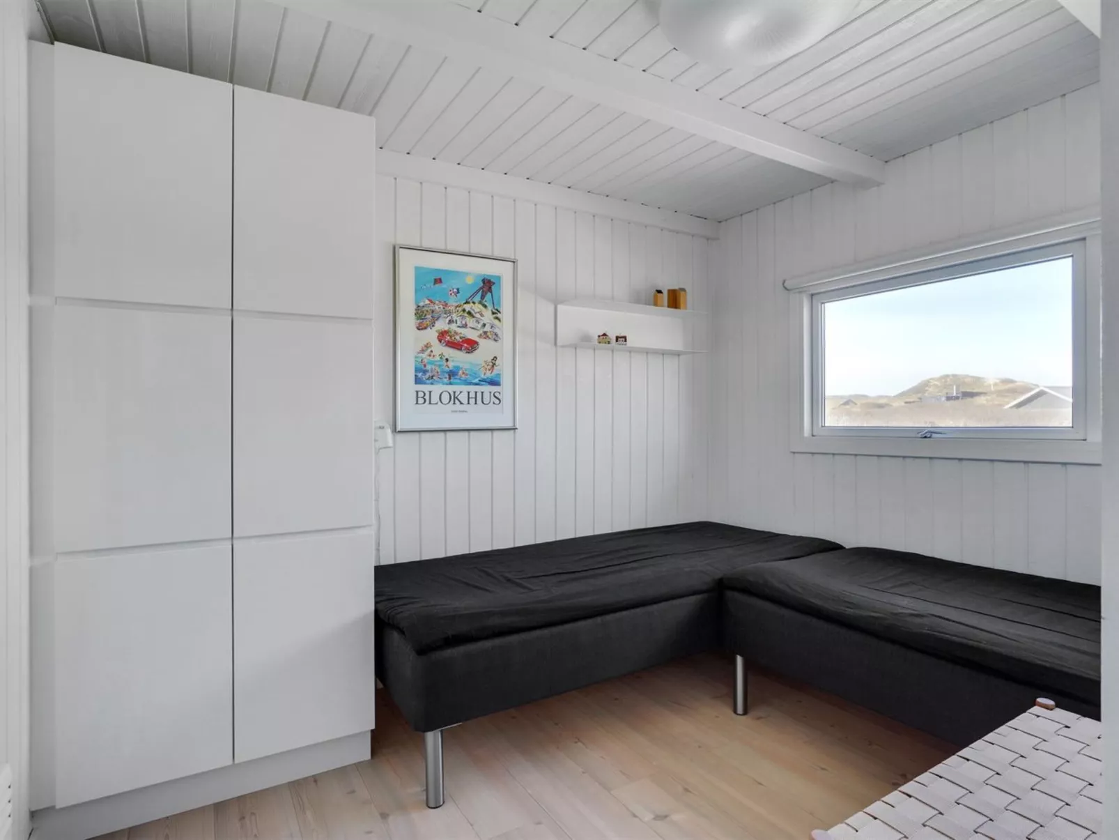 "Swerting" - 230m from the sea-Binnen