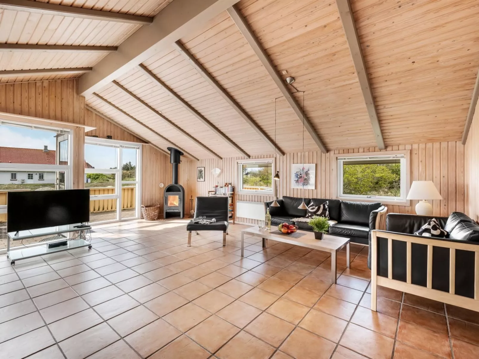 "Skev" - 200m to the fjord-Binnen