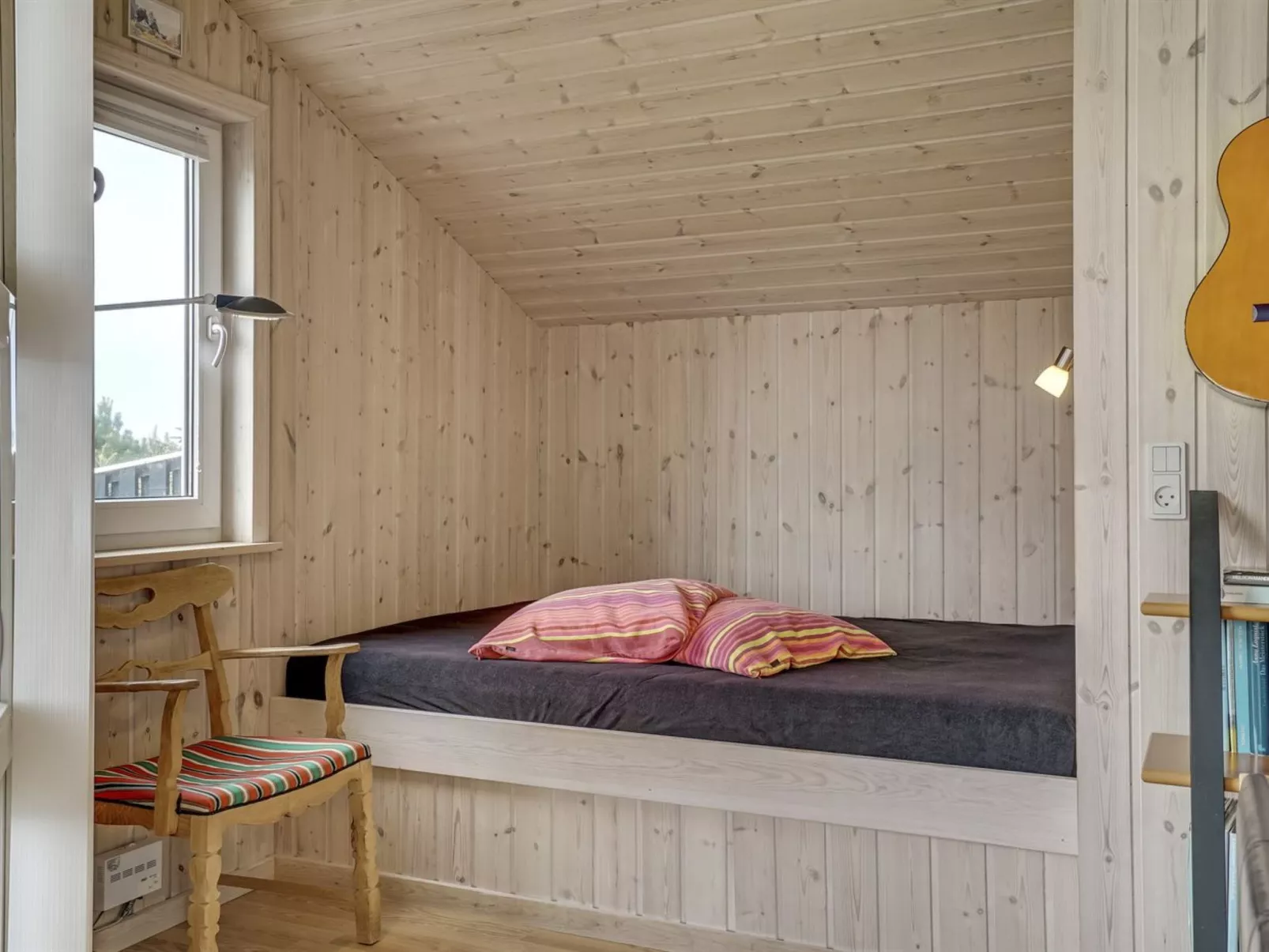 "Emppu" - 400m from the sea-Binnen