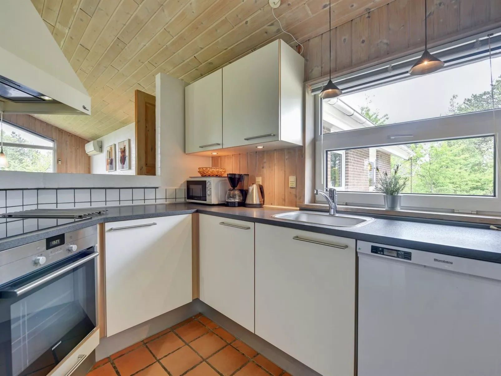 "Rudy" - 900m to the fjord-Binnen