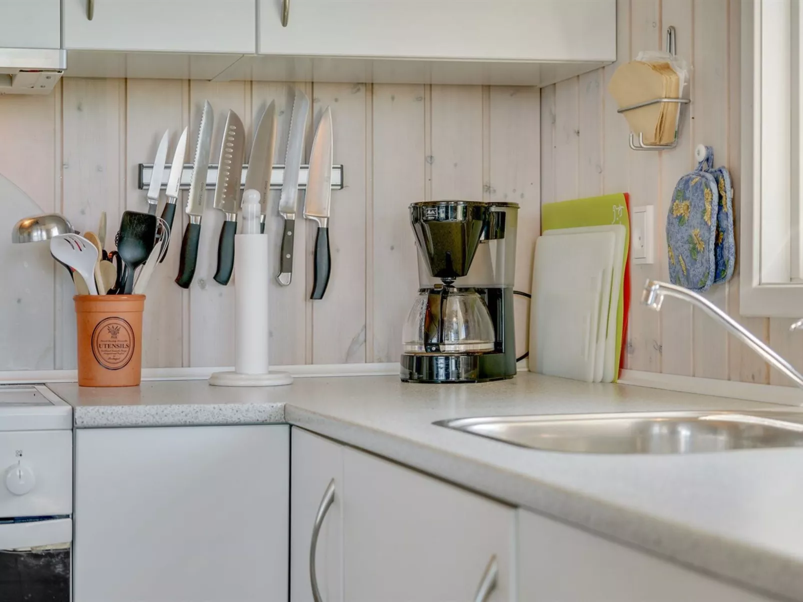 "Hubert" - 150m from the sea-Binnen