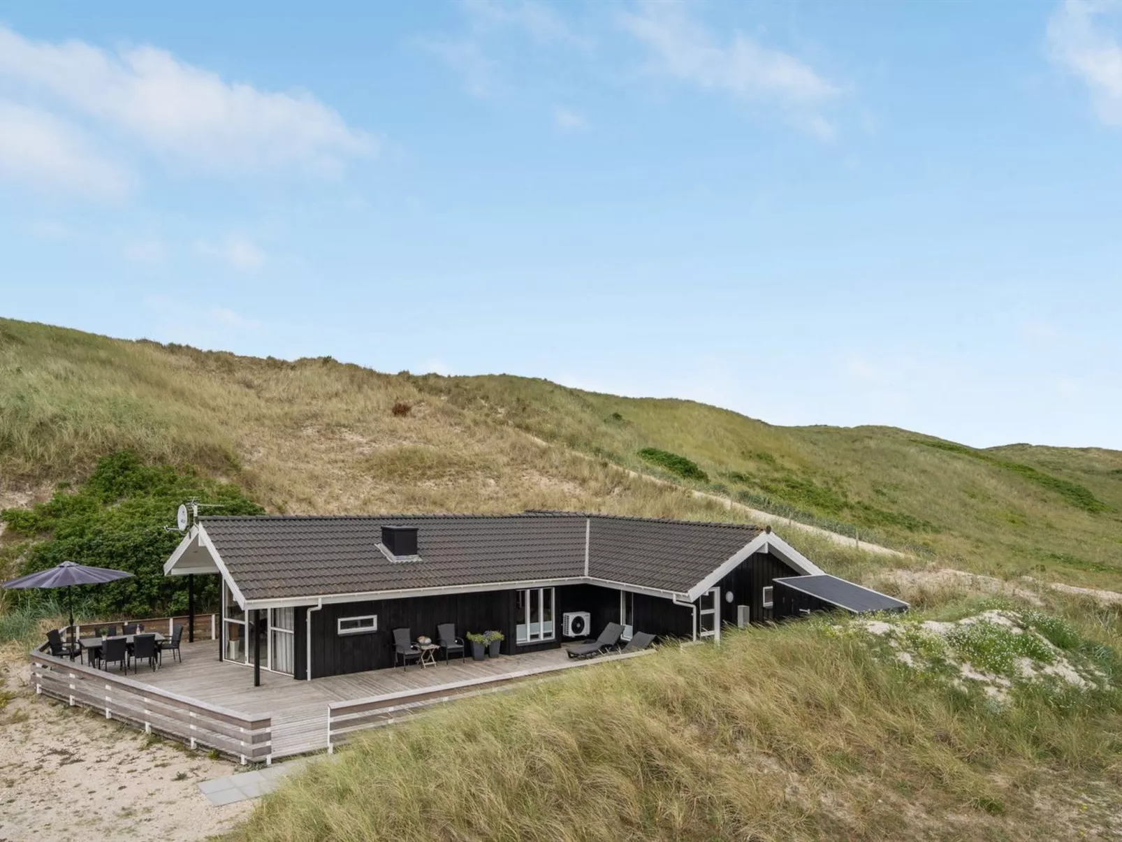 "Wilke" -  from the sea-Buiten