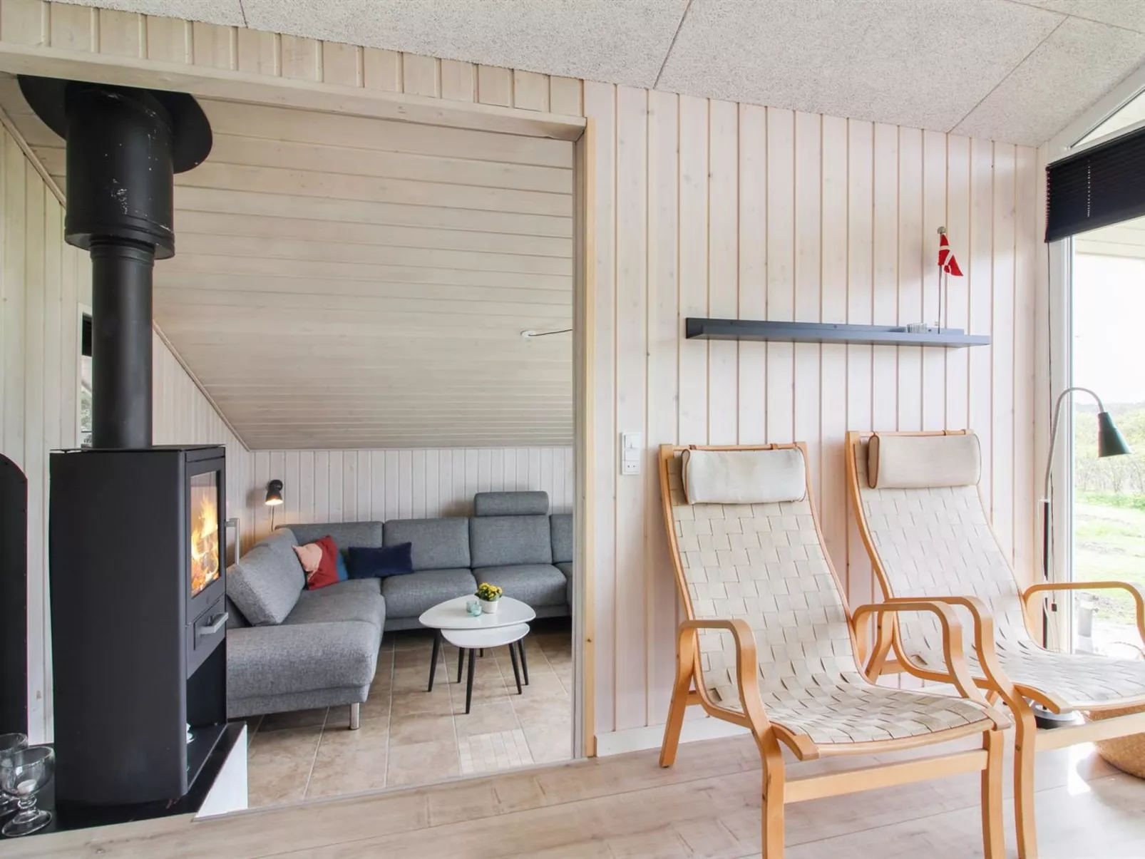 "Herbiorn" - 403m from the sea-Binnen