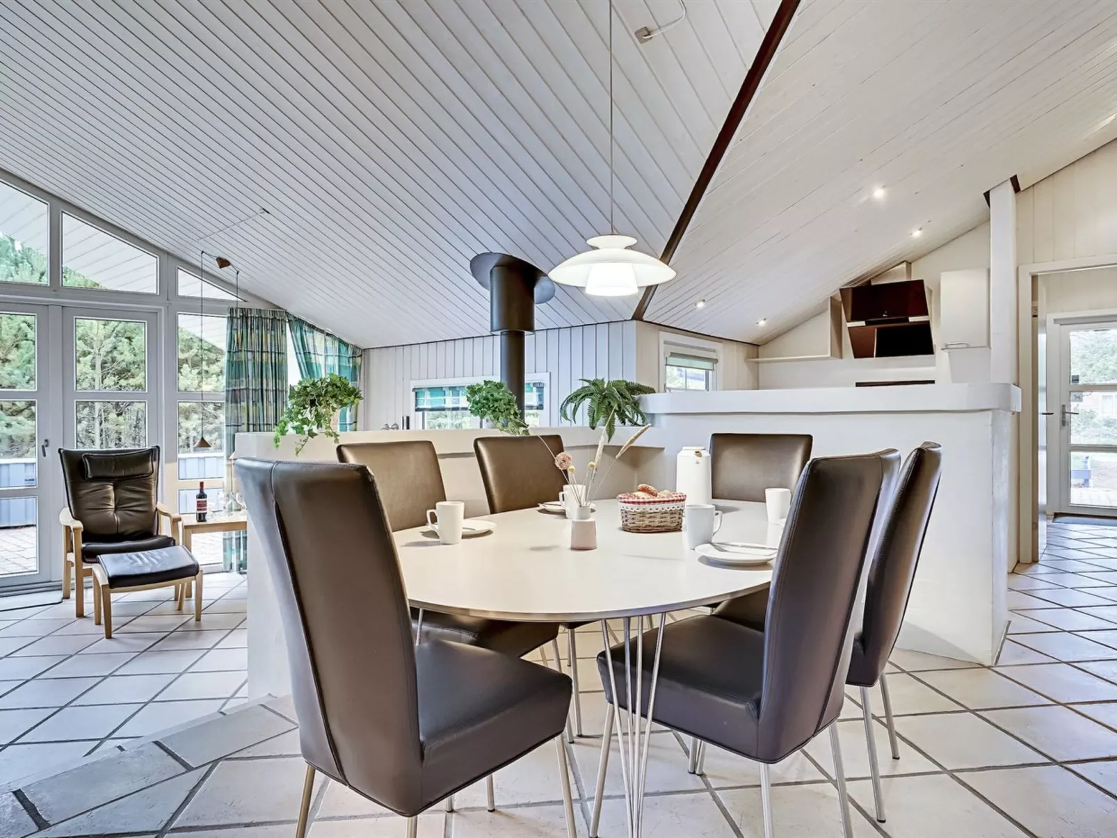 "Guththorm" - 600m from the sea-Binnen