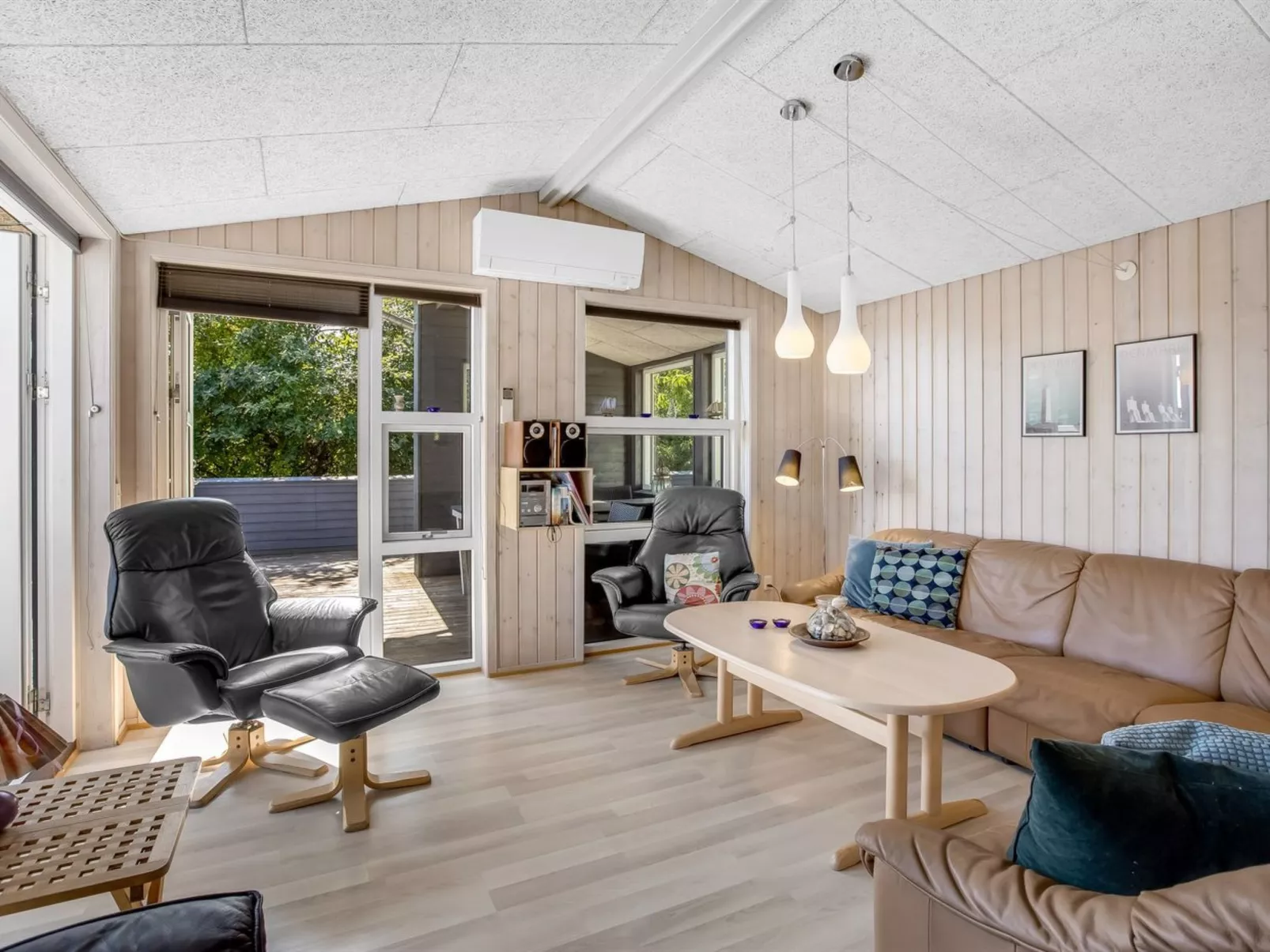 "Omar" - 1.0km from the sea-Binnen