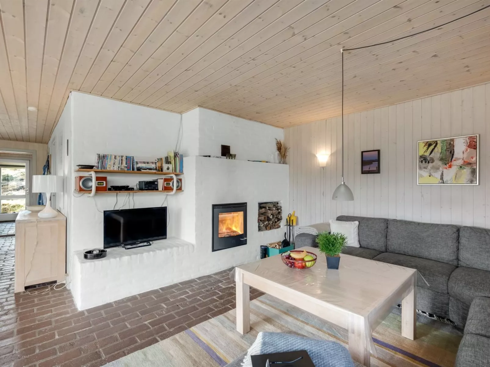 "Sutere" - 200m to the fjord-Binnen