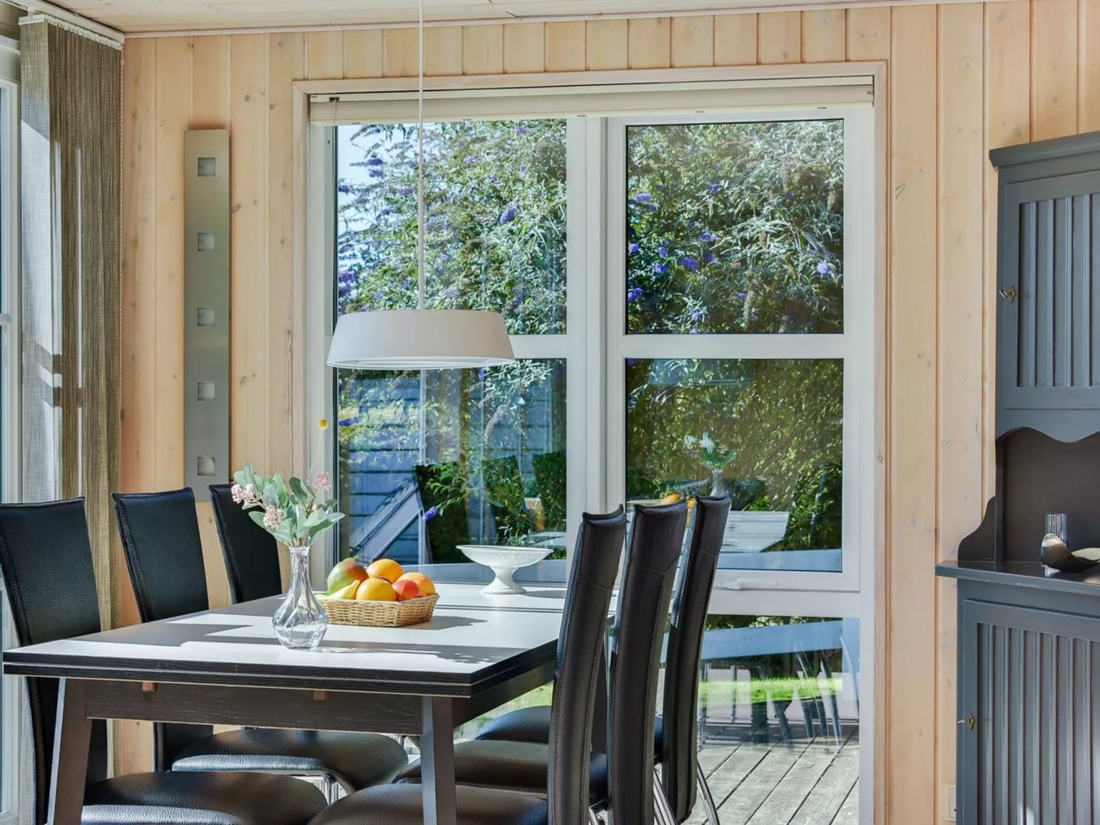 "Leandra" - 600m from the sea-Binnen