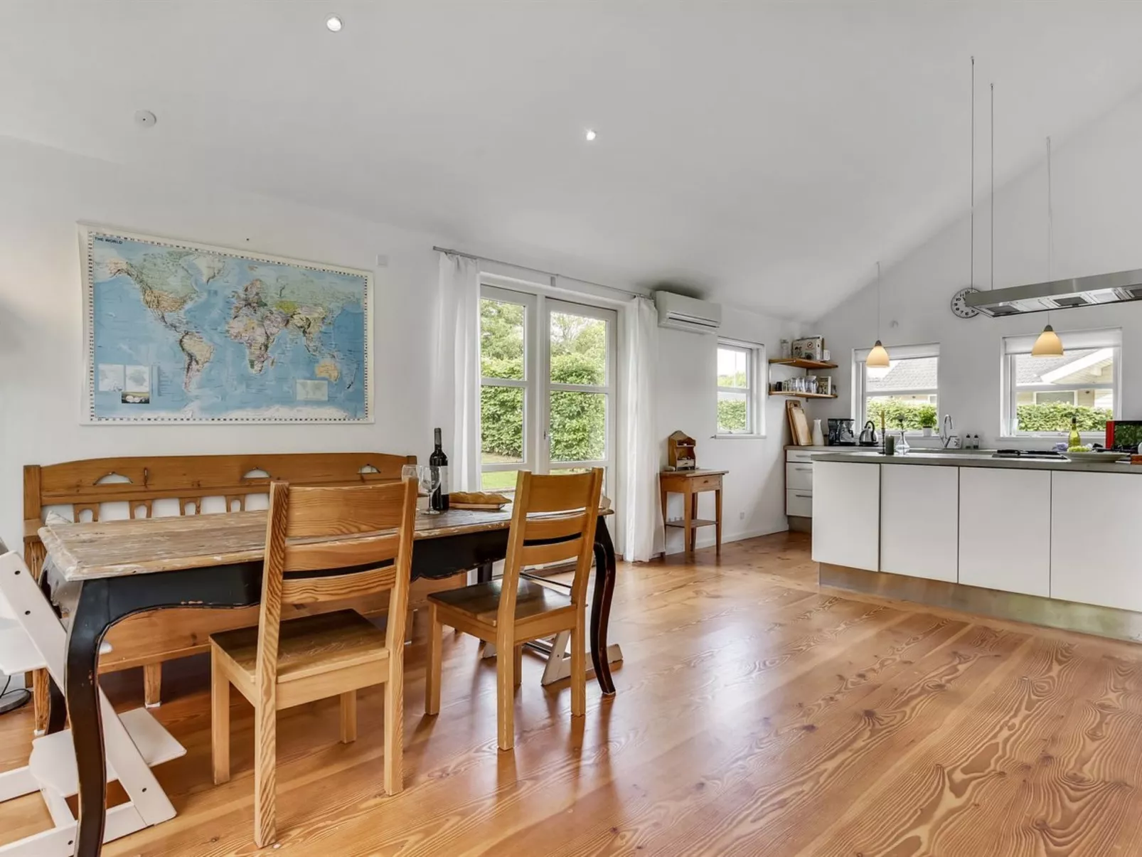 "Bjerund" - 250m from the sea-Binnen