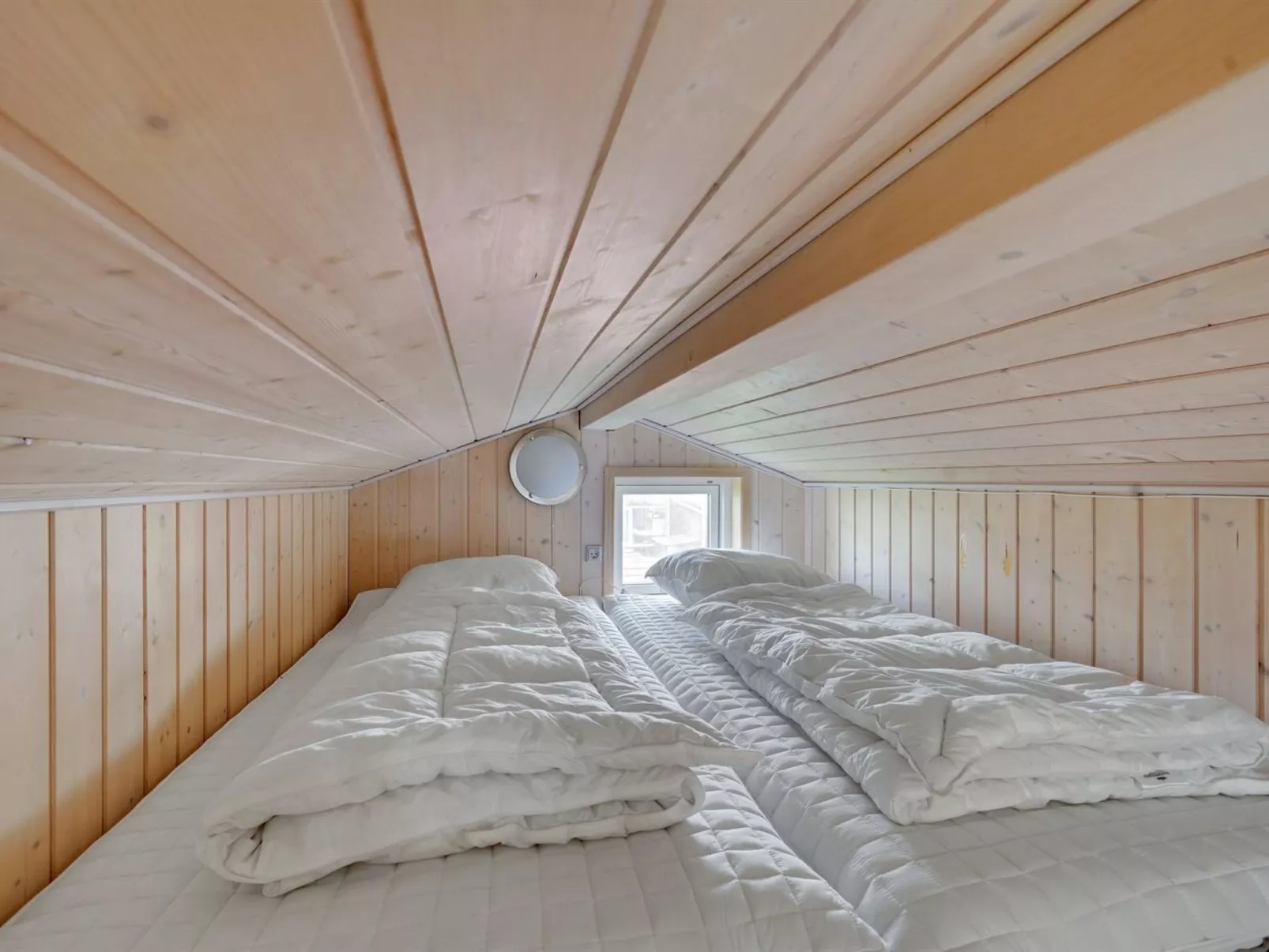 "Sointu" - 250m from the sea-Binnen