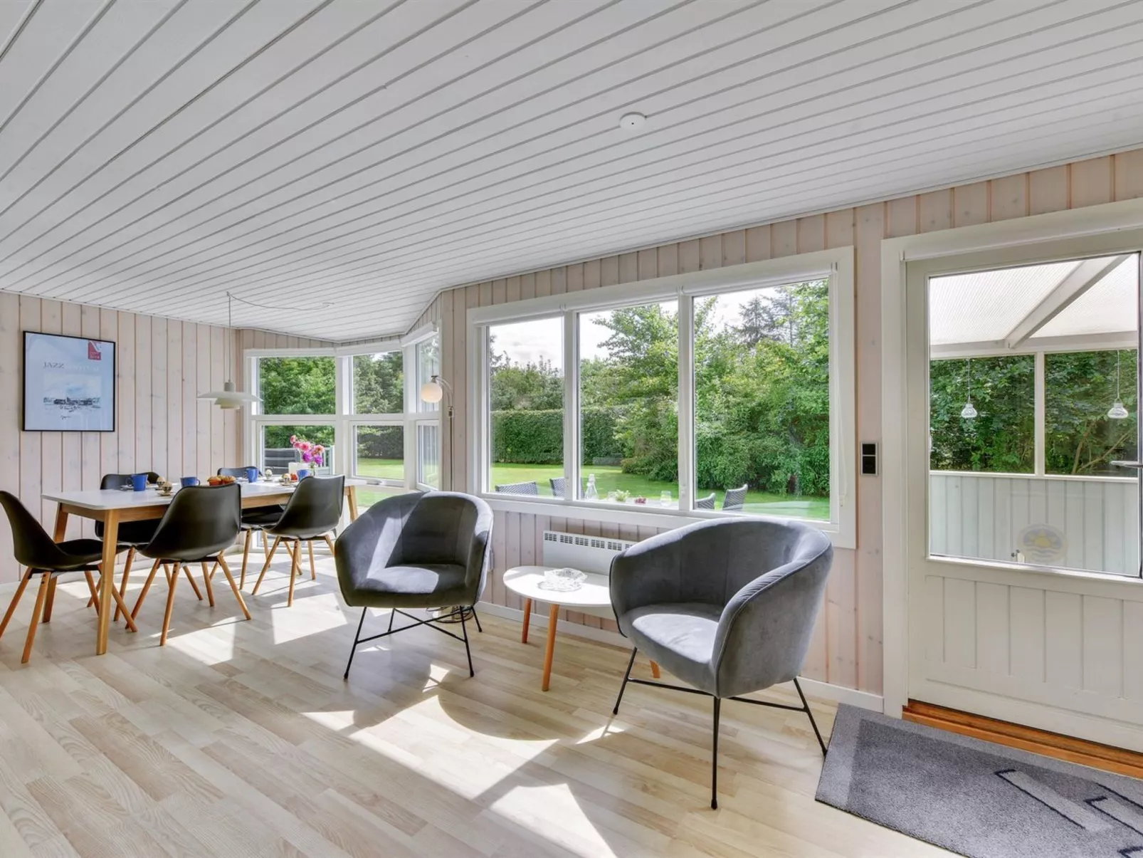 "Anabella" - 400m to the fjord-Binnen