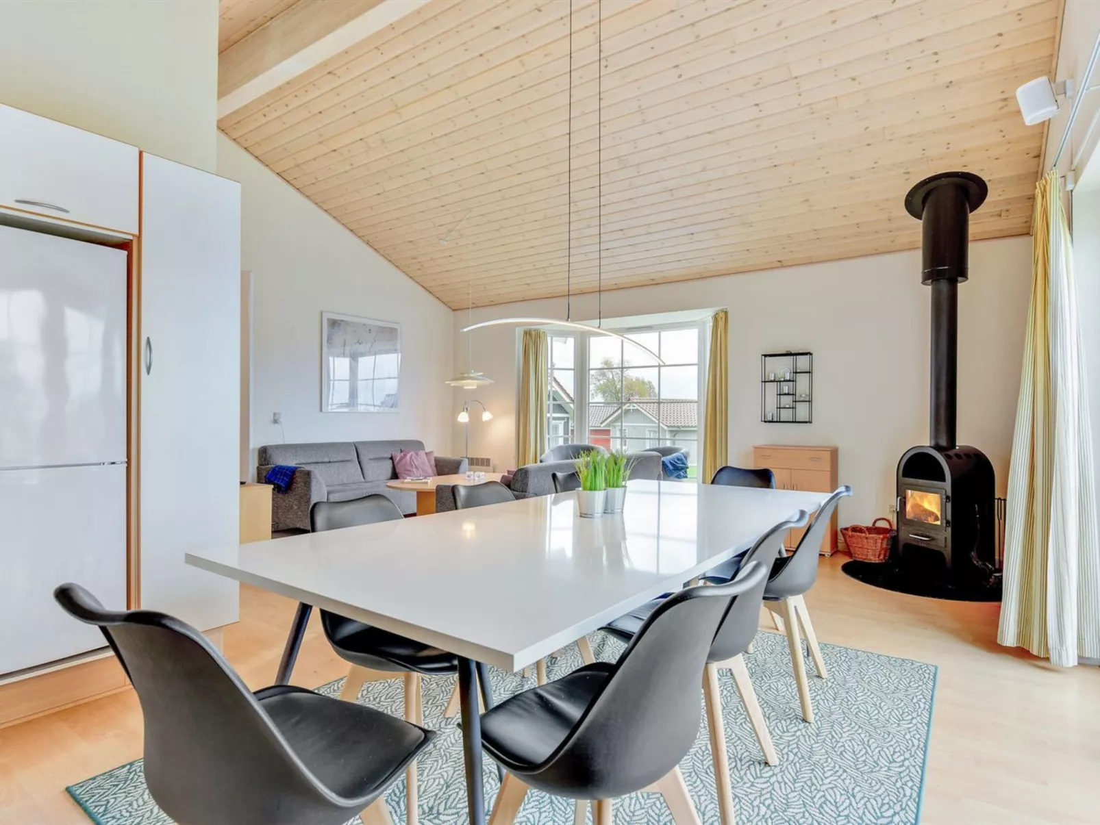 "Karina" - 150m to the fjord-Binnen