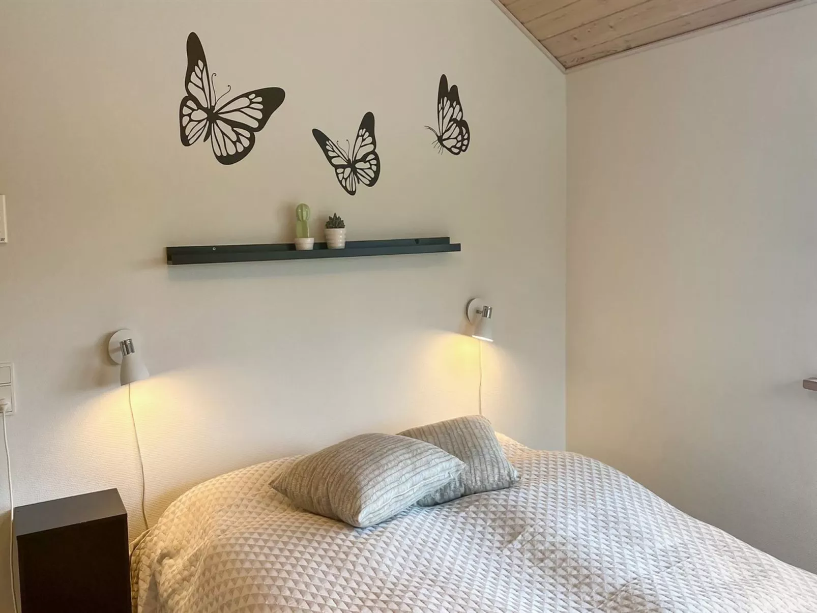 "Steen" - 800m from the sea-Binnen