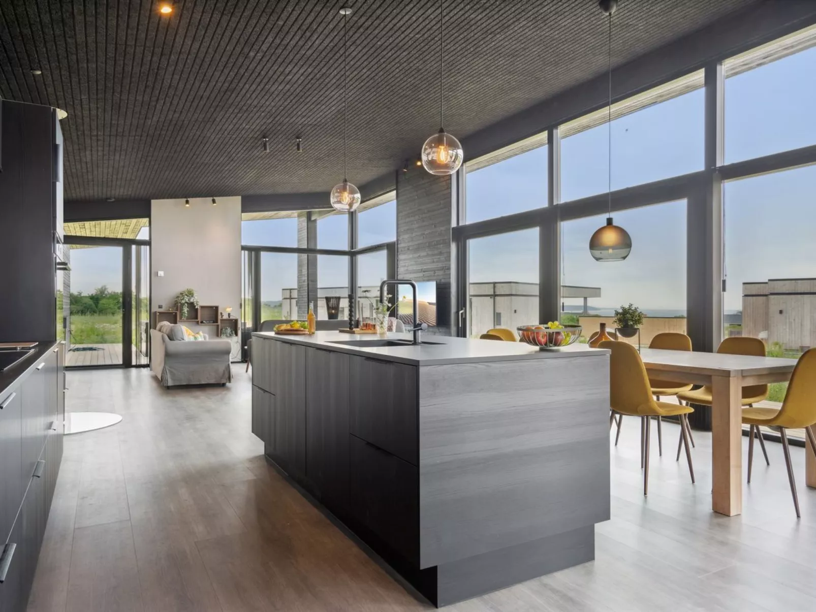 "Anelle" - 500m from the sea-Binnen