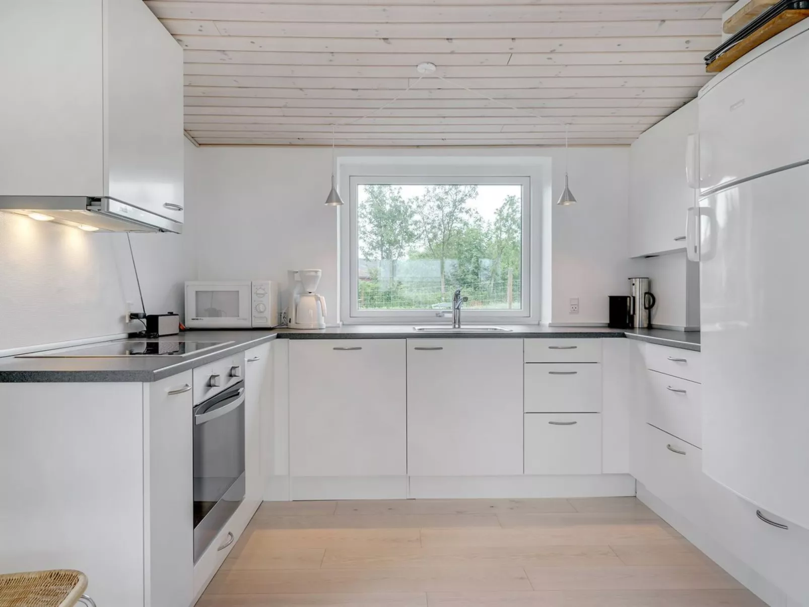 "Albricus" - 250m from the sea-Binnen