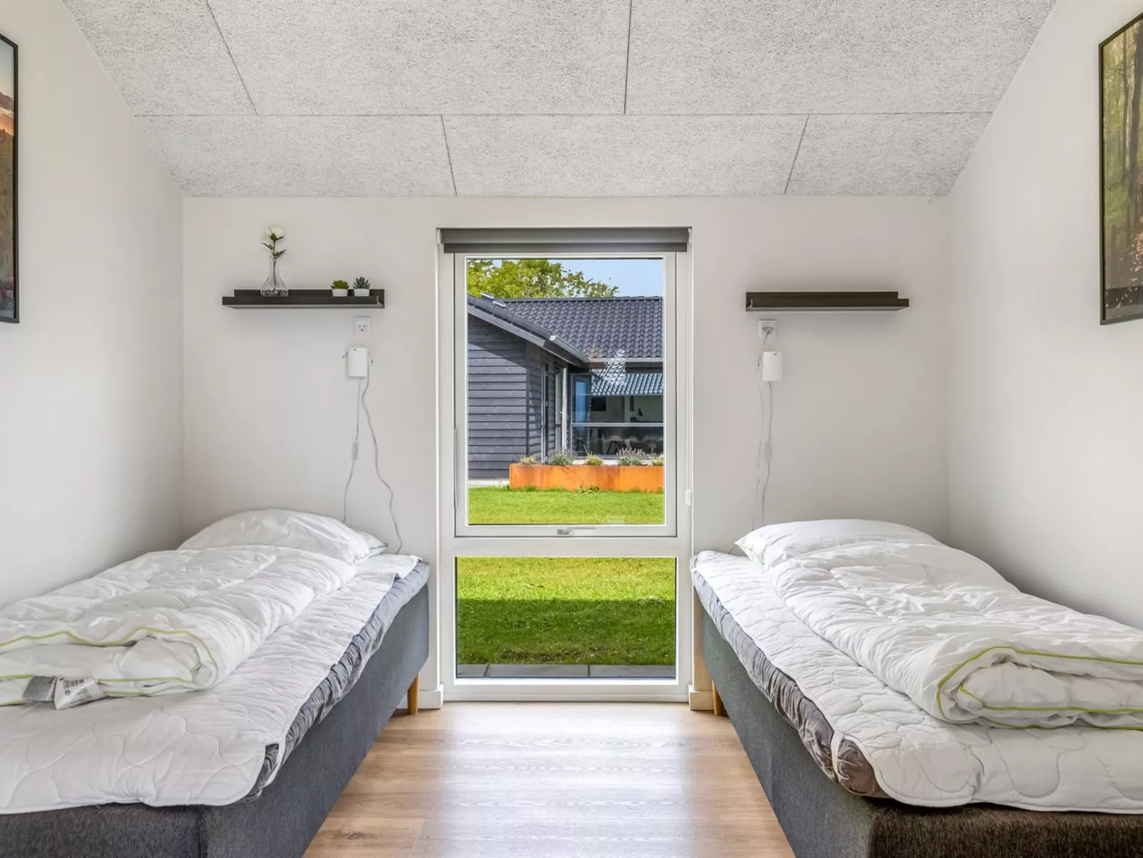 "Eino" - 30m from the sea-Binnen