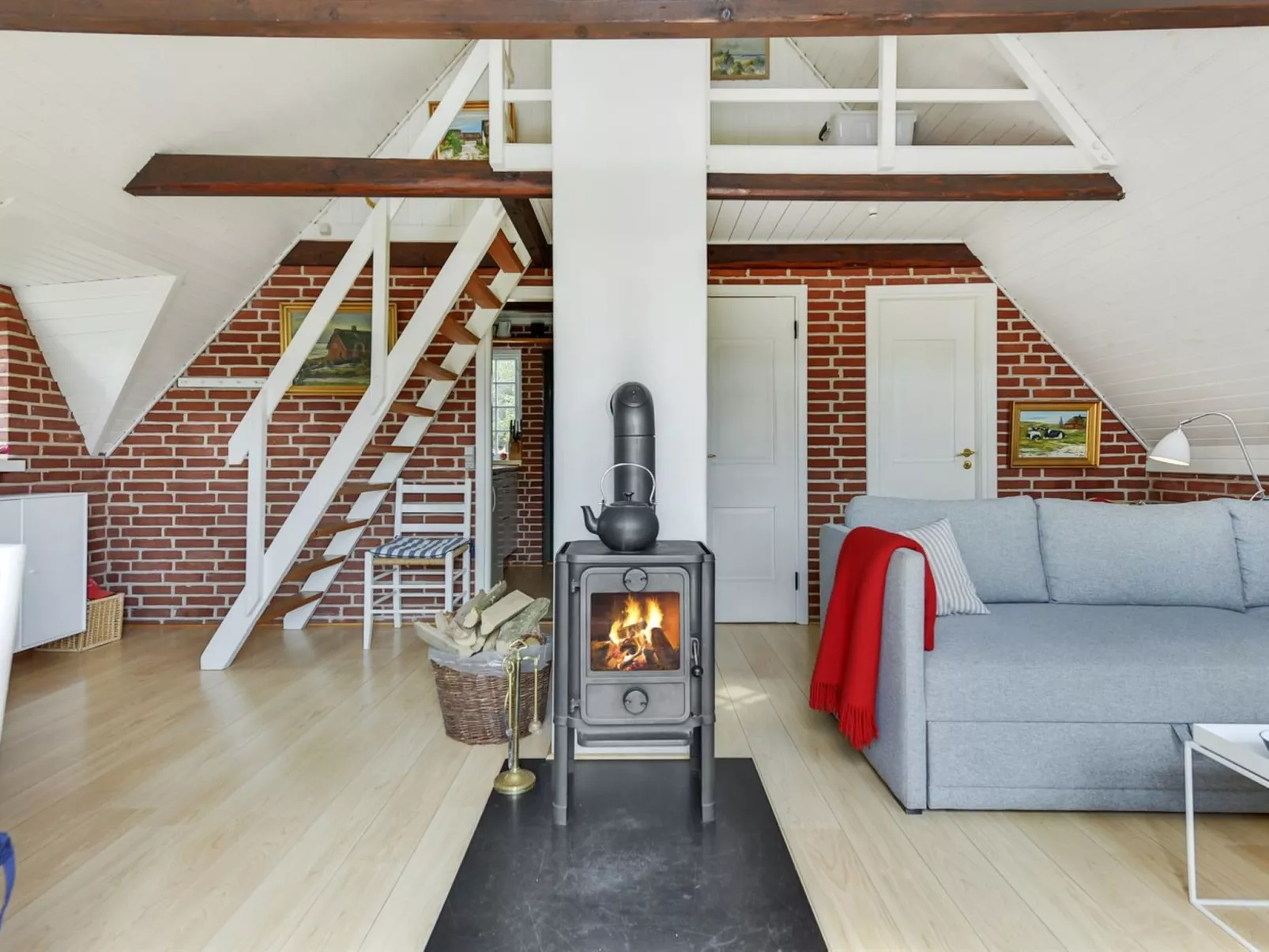 "Dordi" - 300m from the sea-Binnen