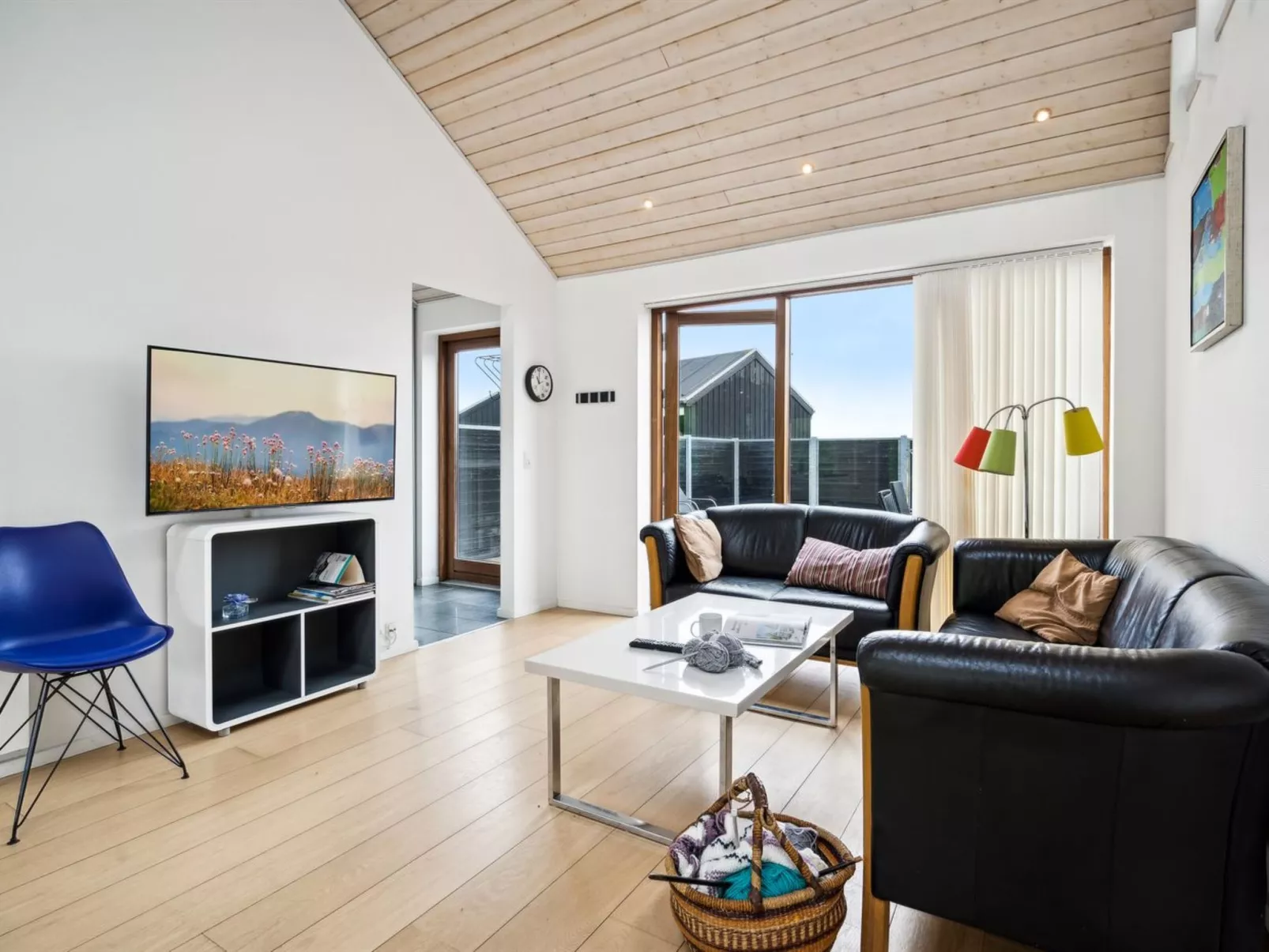 "Elara" - 200m from the sea-Binnen