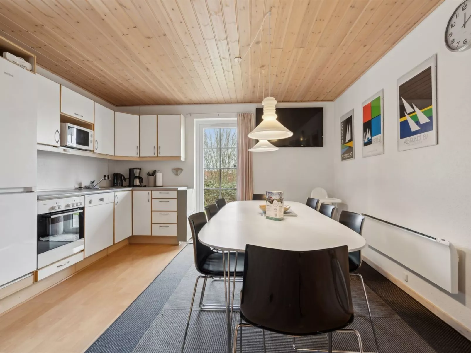 "Uffe" - 100m to the fjord-Binnen