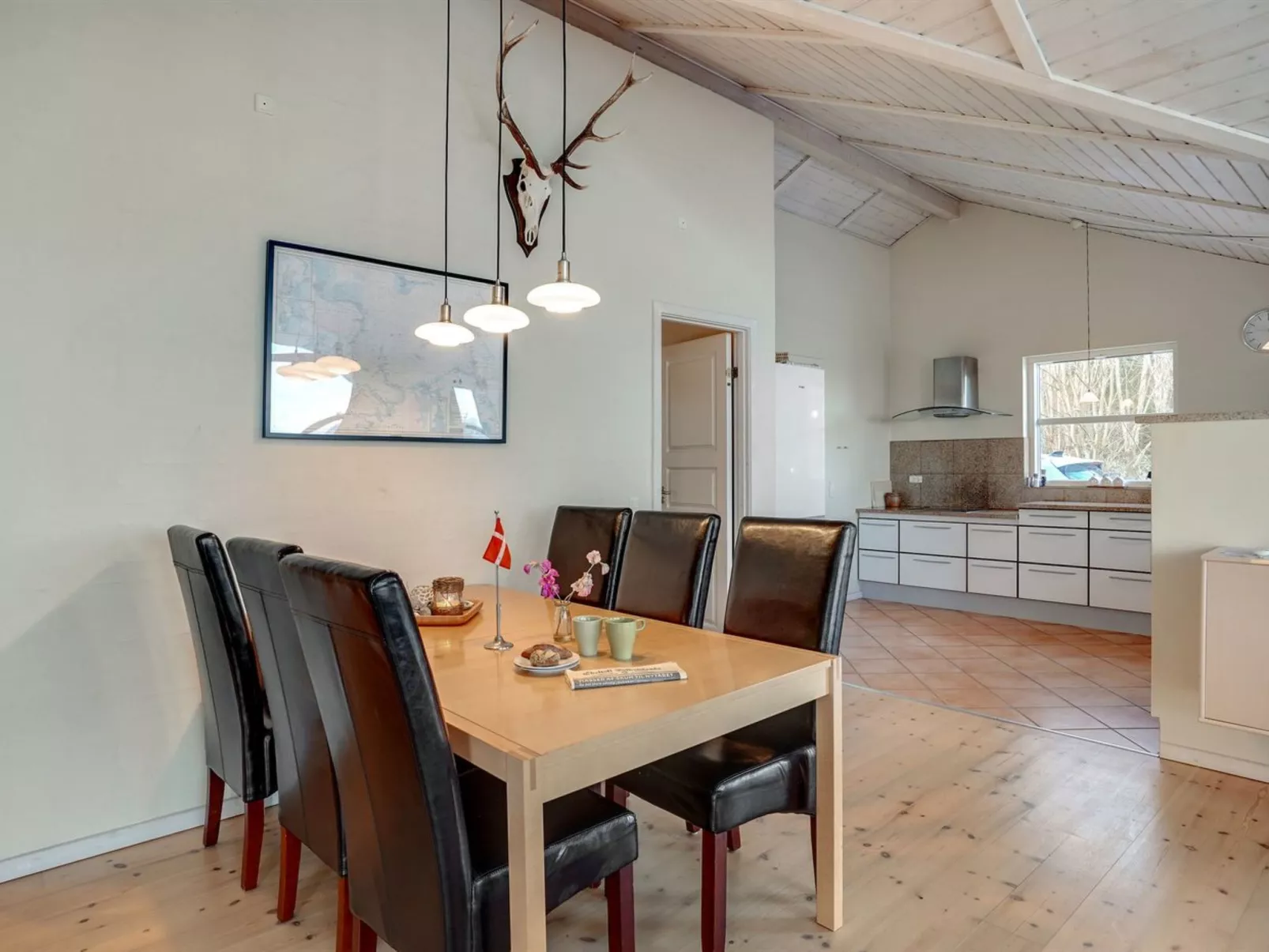 "Thorman" - 75m from the sea-Binnen