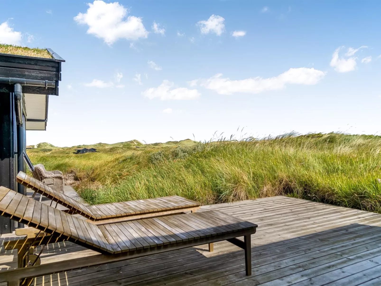 "Aatu" - 360m from the sea-Buiten