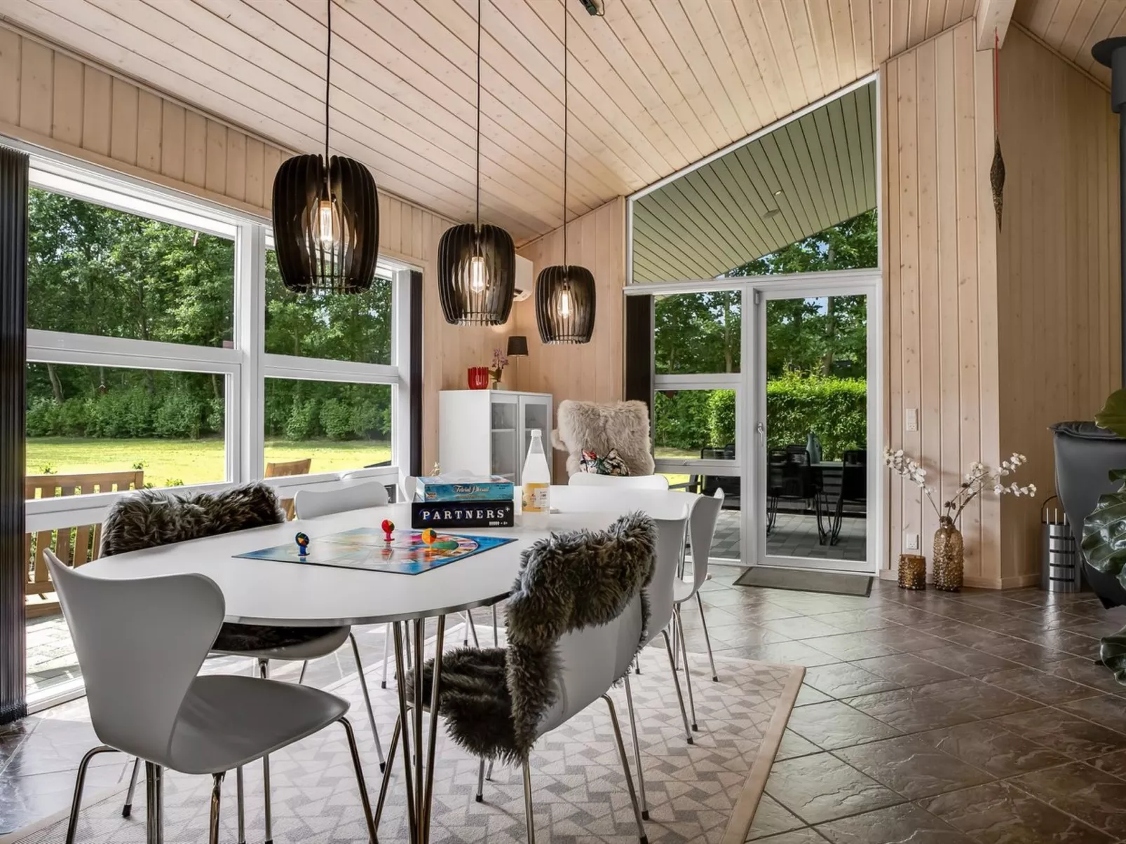 "Yorrit" - 500m to the fjord-Binnen