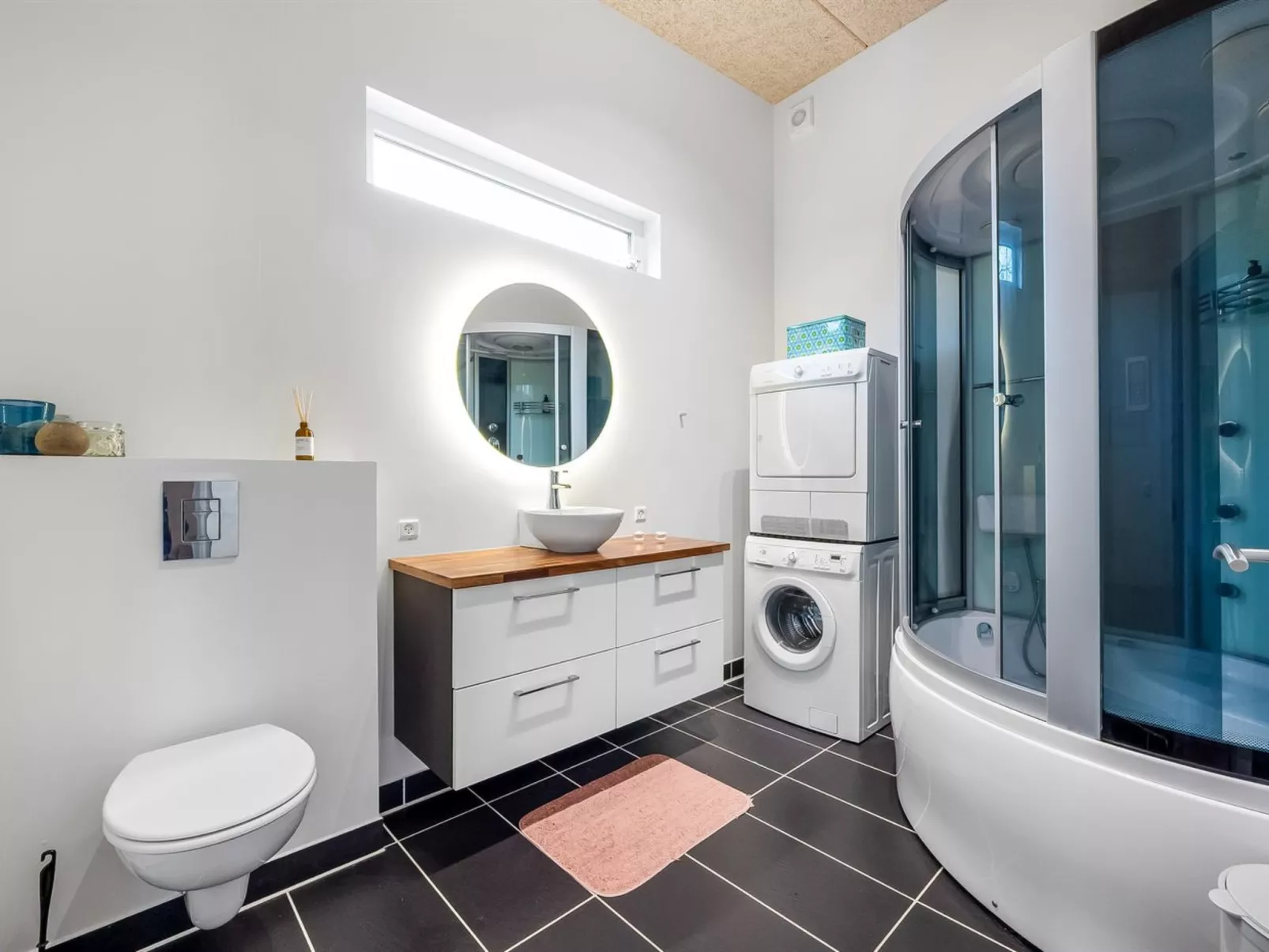 "Tenna" - 250m to the fjord-Binnen