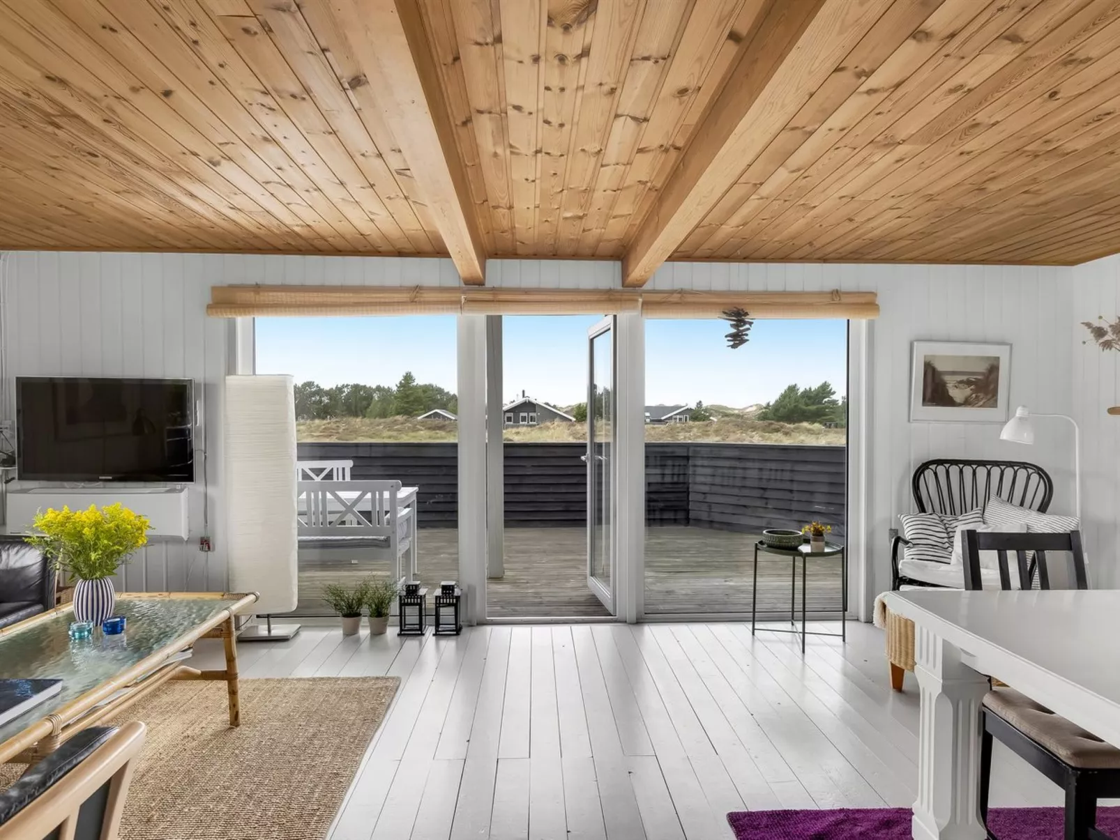 "Teda" - 2km from the sea-Binnen