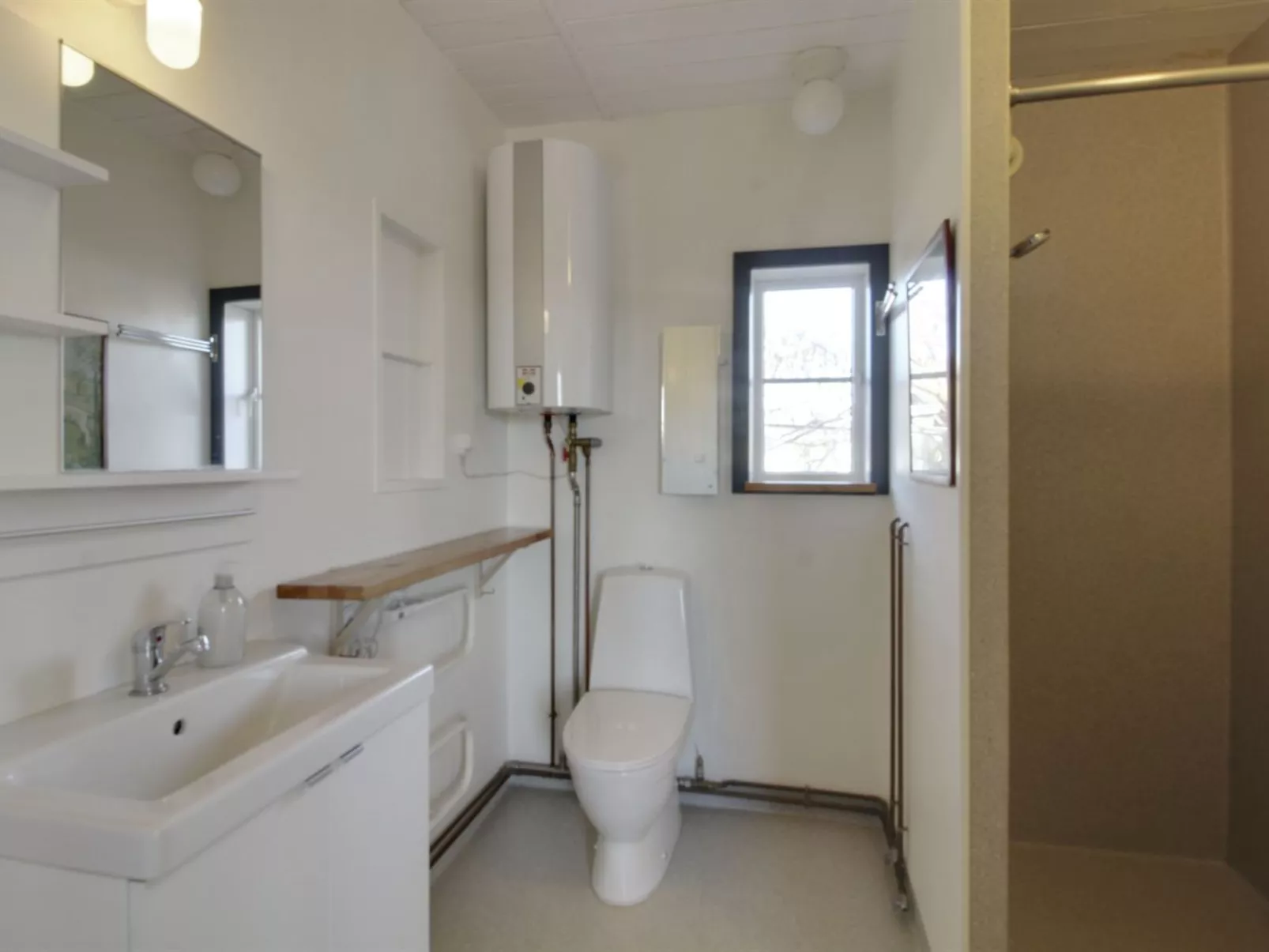 "Ahnandia" - 500m from the sea-Binnen