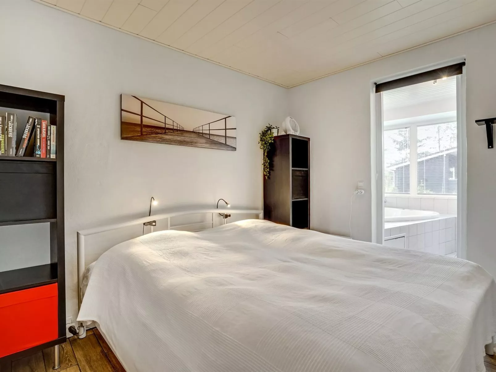 "Dome" - 750m from the sea-Binnen