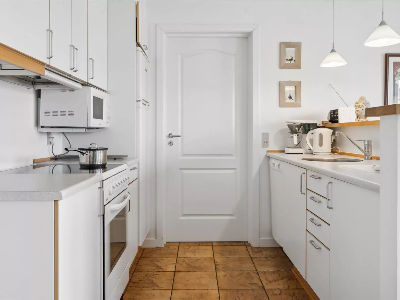 "Matleena" - 200m from the sea-Binnen