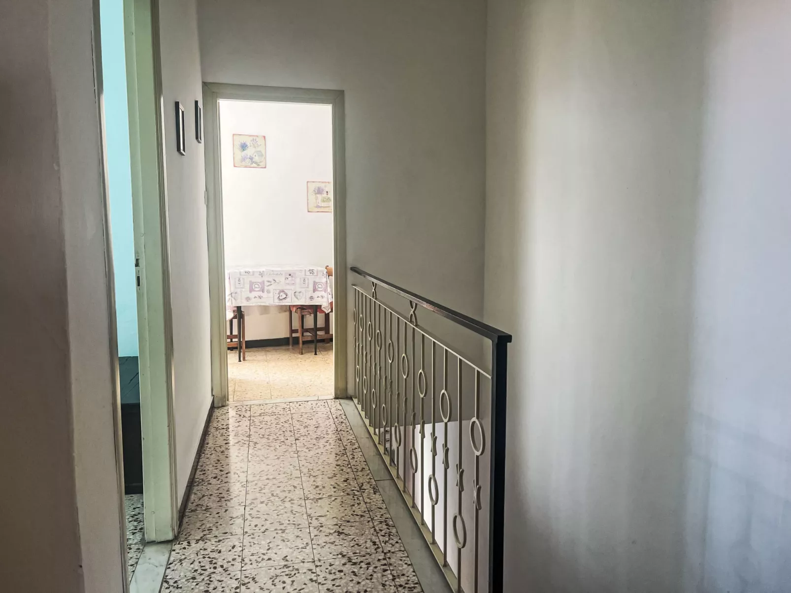 Marisa (DOL126)-Binnen