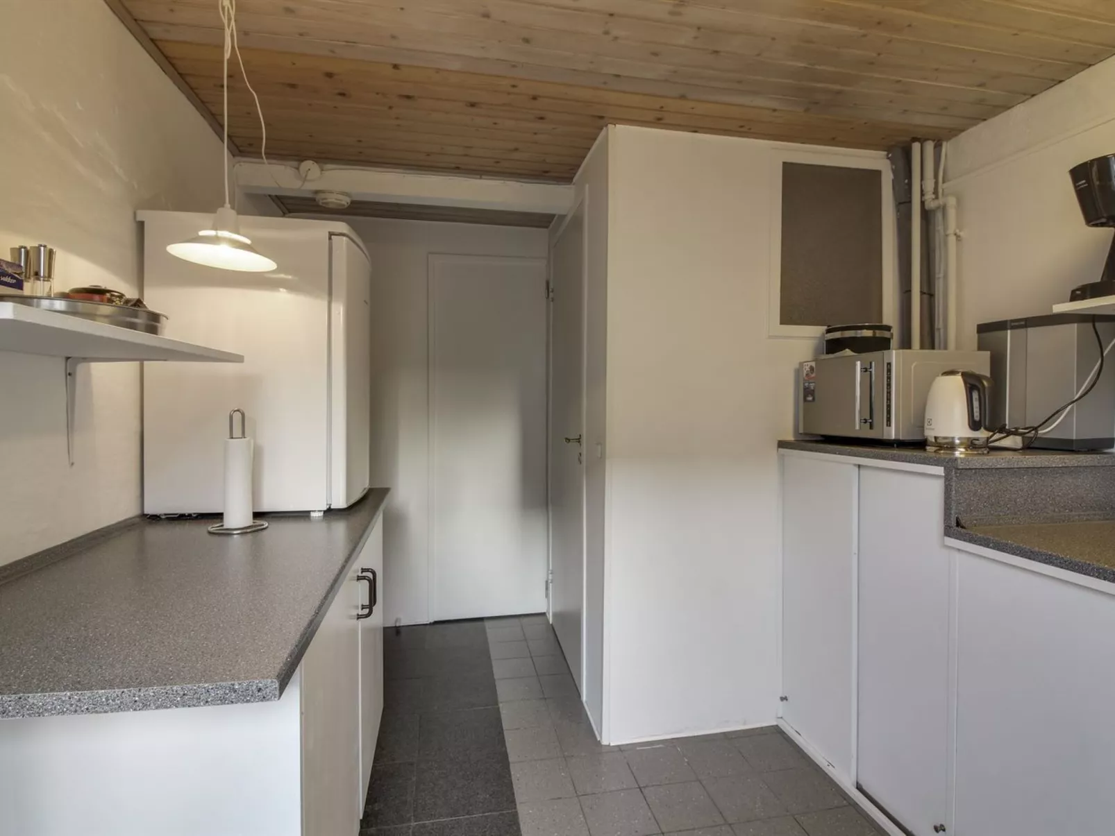 "Canan" - 1.6km from the sea-Binnen