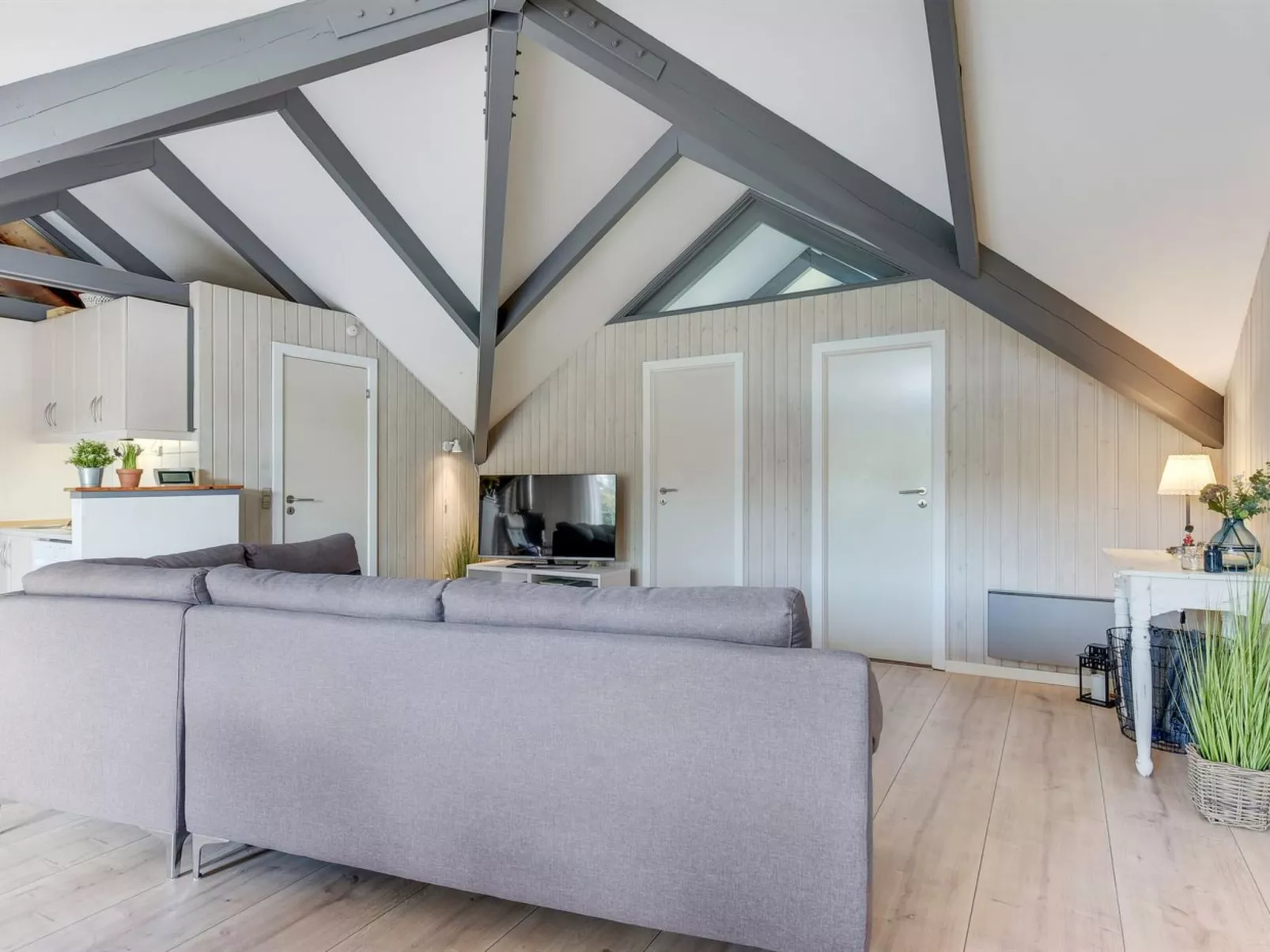 "Gidske" - 300m from the sea-Binnen