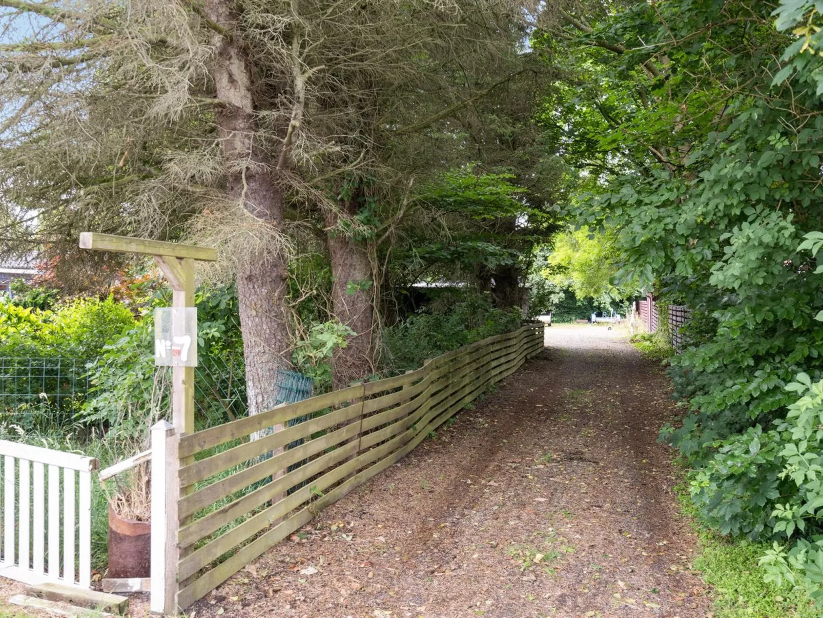 "Landeline" - 200m to the fjord-Buiten