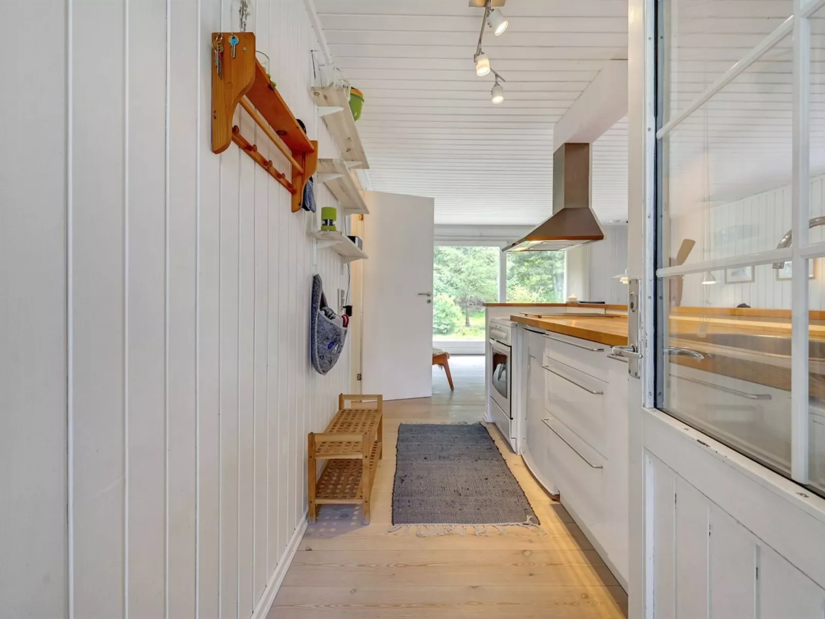 "Hamund" - 700m from the sea-Binnen