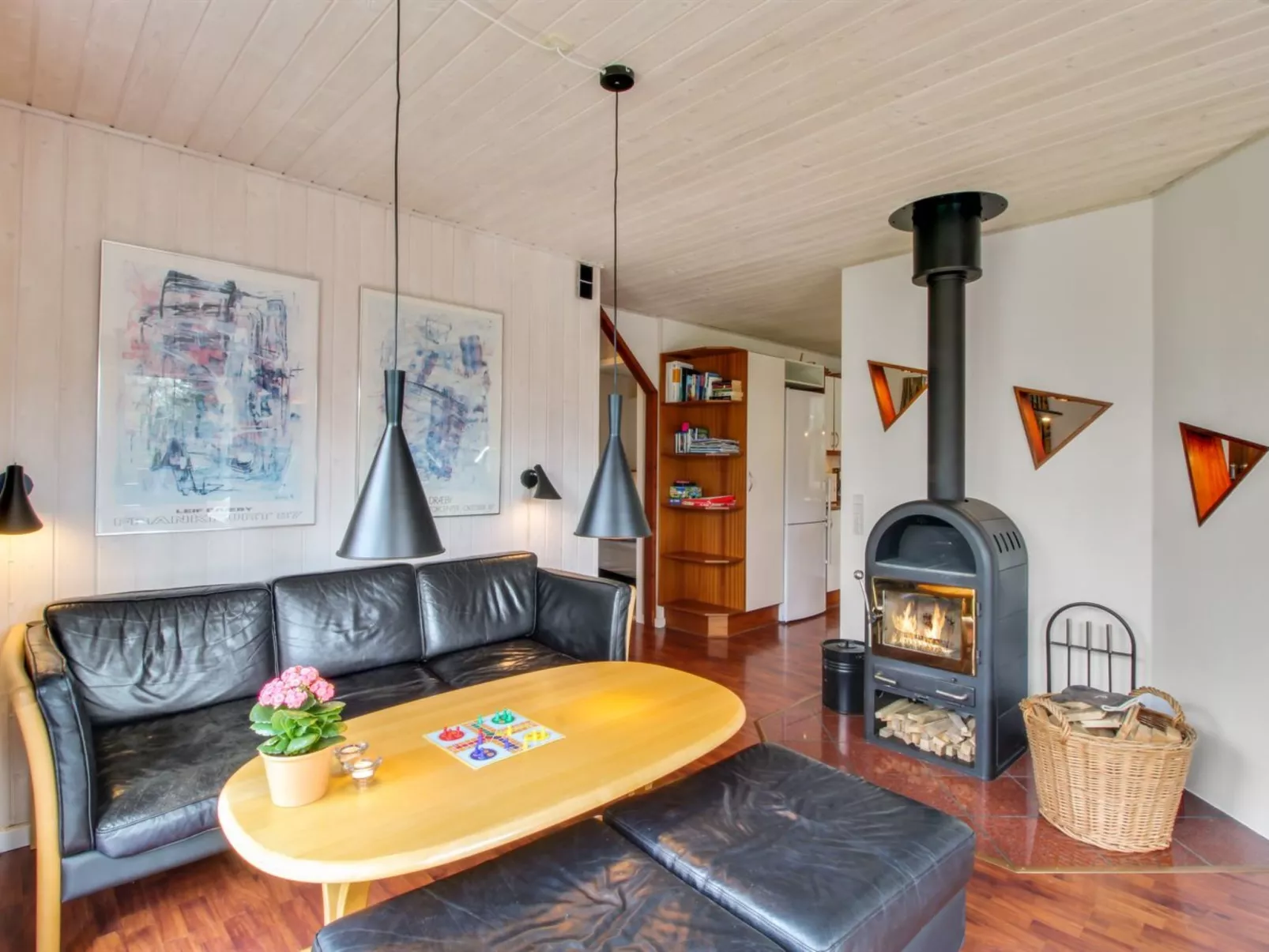 "Hemming" -  from the sea-Binnen