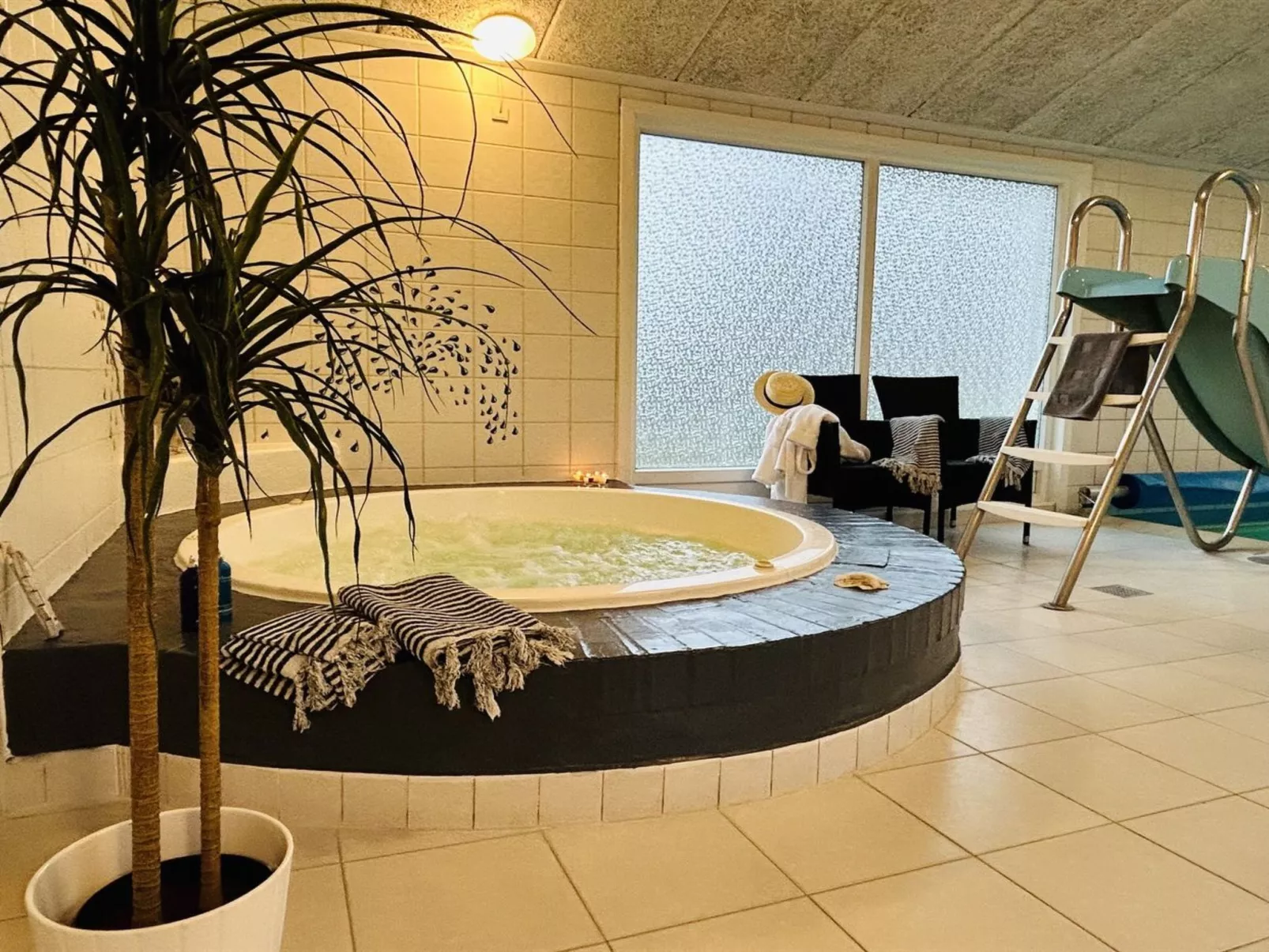 "Kalevi" - 900m from the sea-Binnen