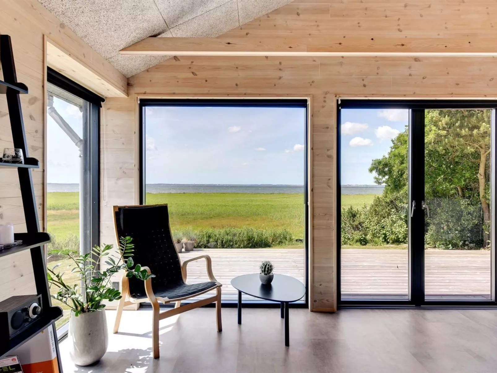 "Aslag" - 150m to the fjord-Binnen