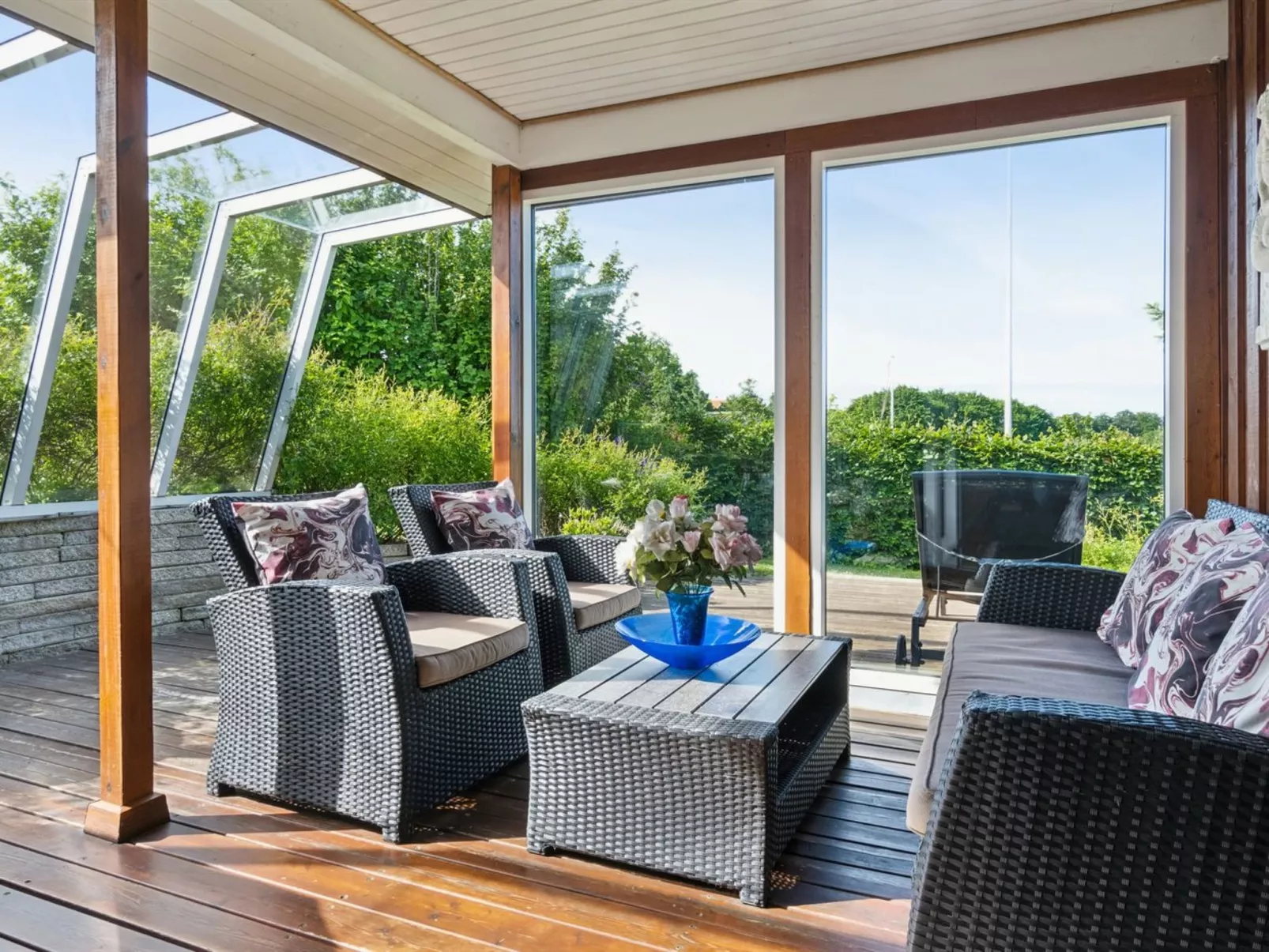 "Eleana" - 300m to the fjord-Binnen