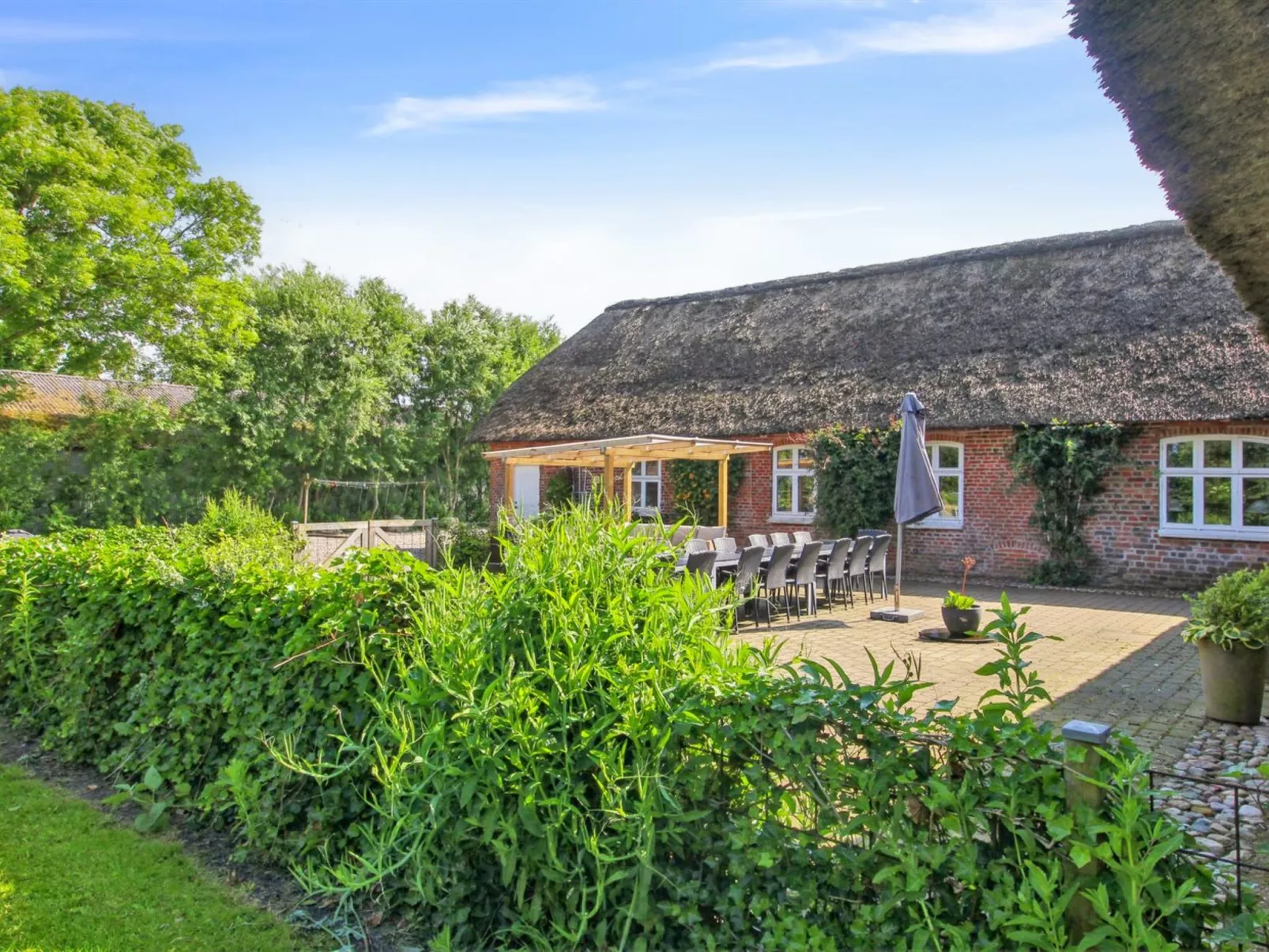 "Tilla" - 600m from the sea-Buiten