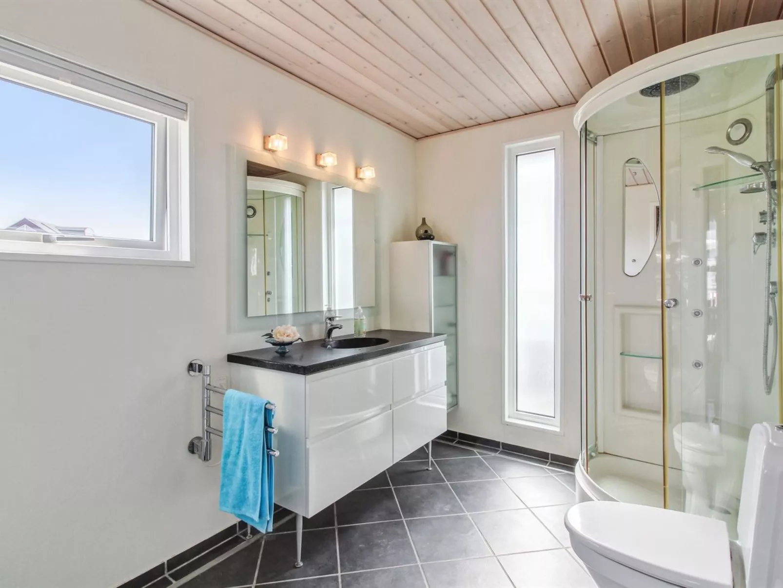 "Thomsen" - 475m from the sea-Binnen