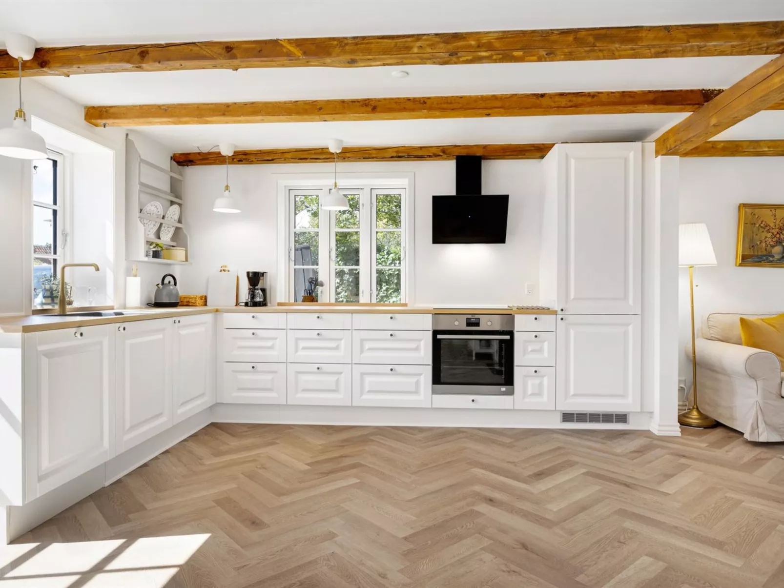 "Karmen" - 100m from the sea-Binnen