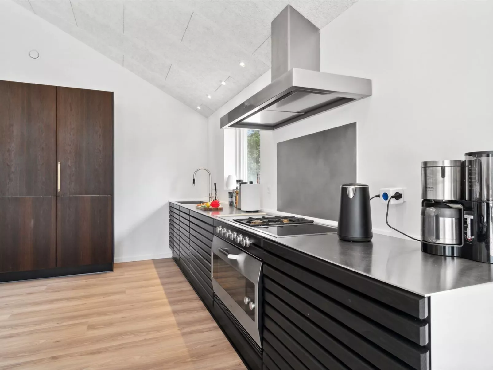 "Nona" - 150m from the sea-Binnen