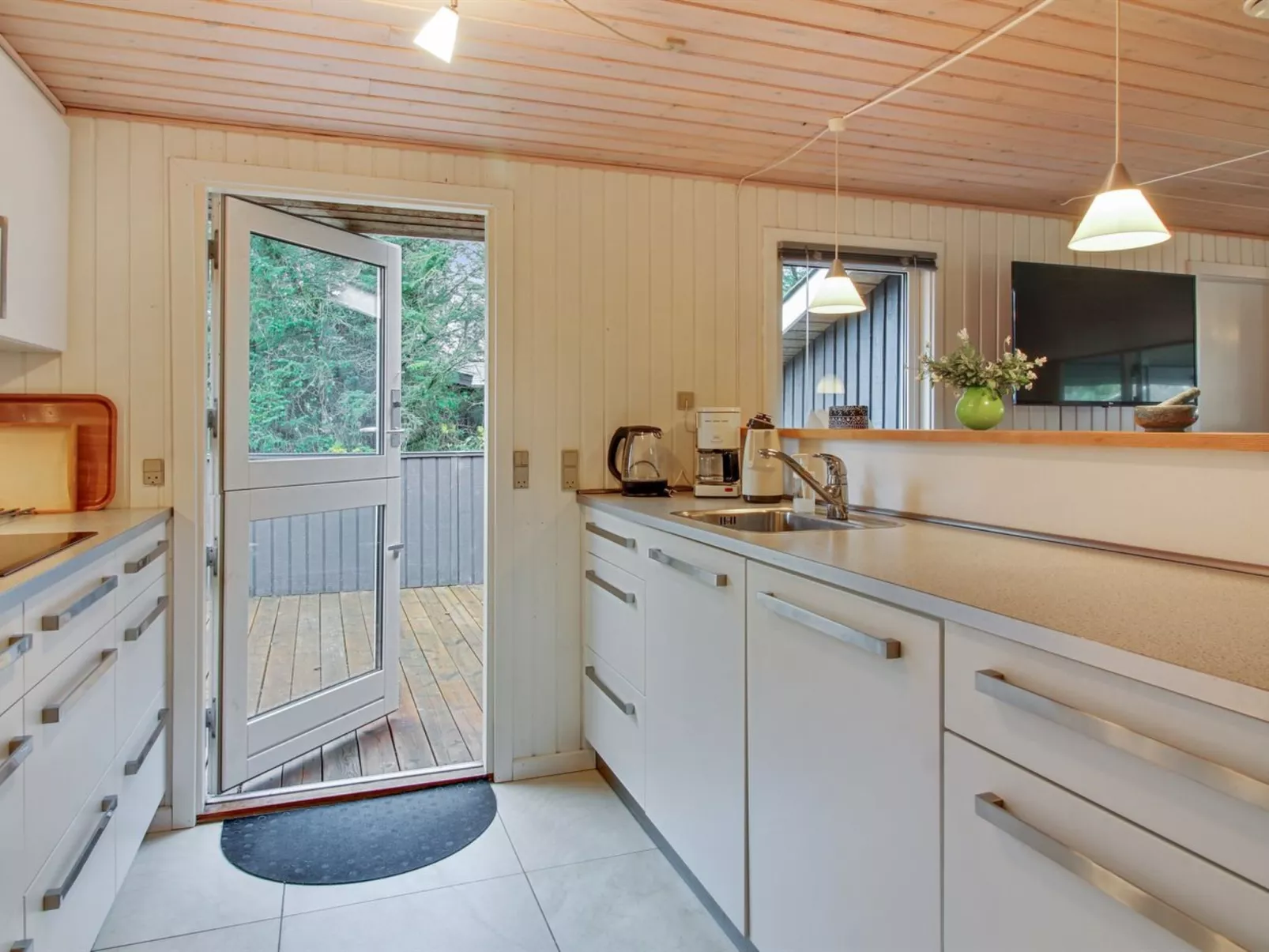 "Wisti" - 600m from the sea-Binnen