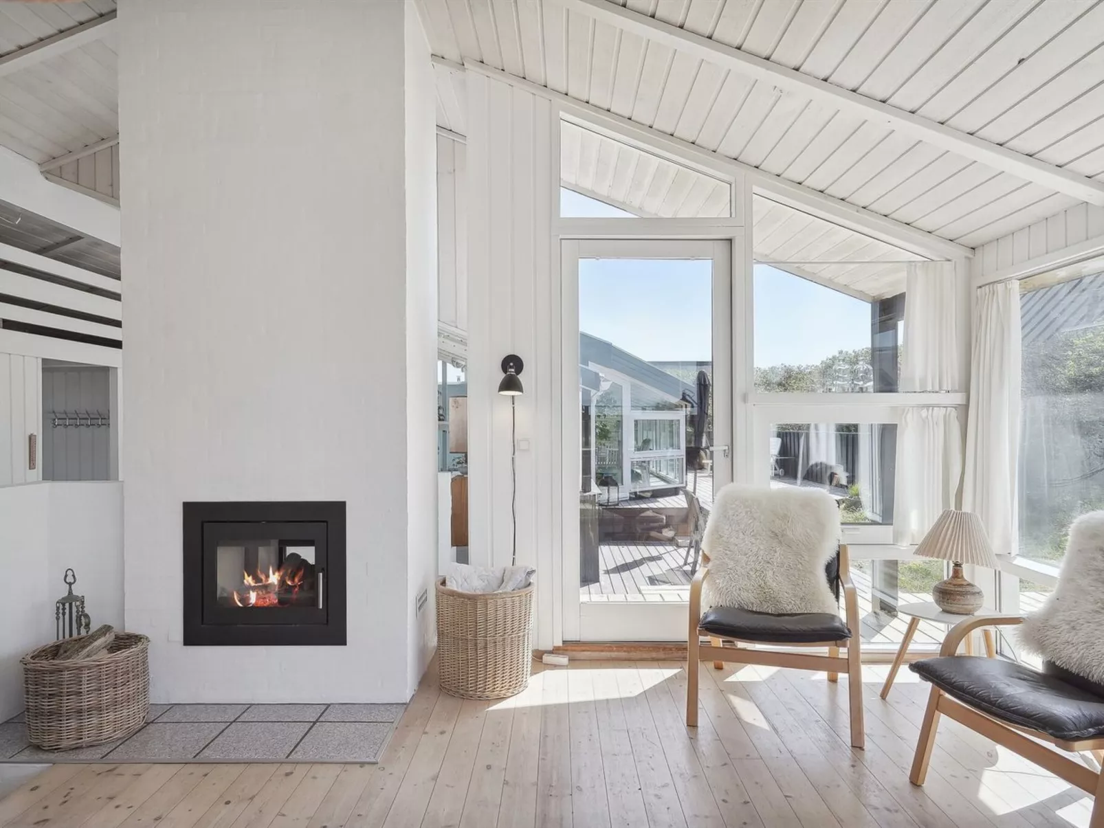 "Dijana" - 150m from the sea-Binnen