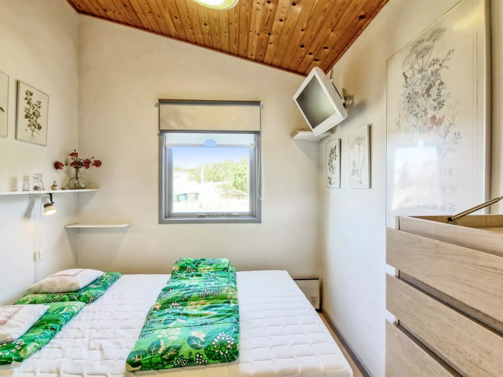 "Gerasim" - 1km from the sea-Binnen