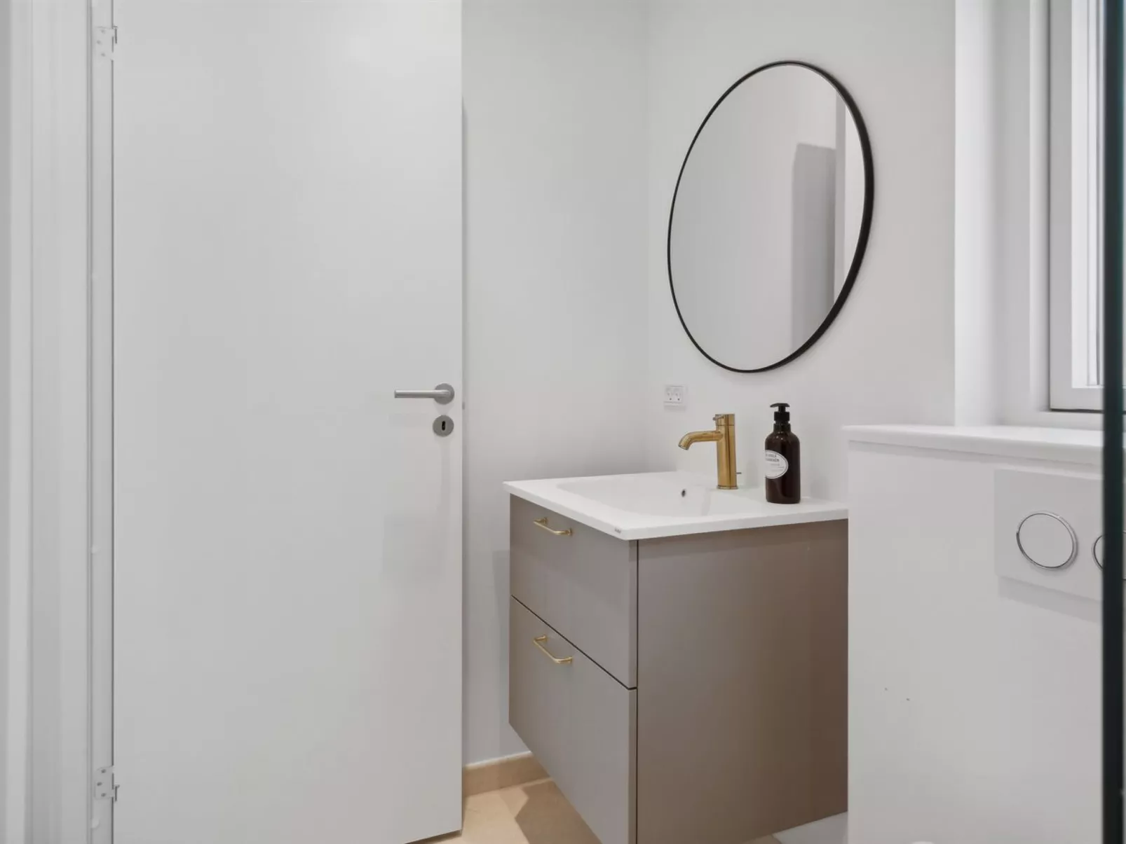 "Tinja" - 900m from the sea-Binnen