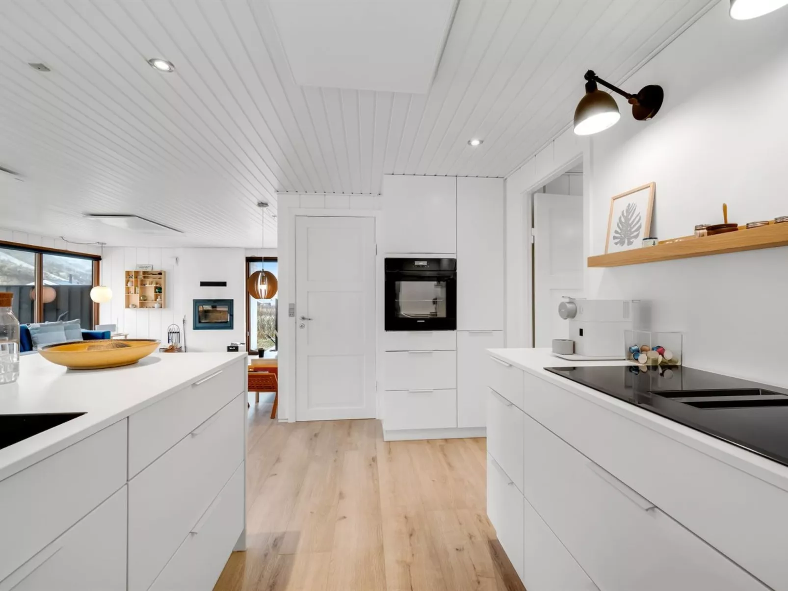 "Eyla" -  from the sea-Binnen