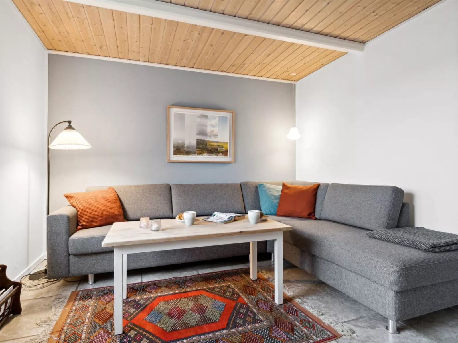 "Adrienne" - 6.4km from the sea-Binnen