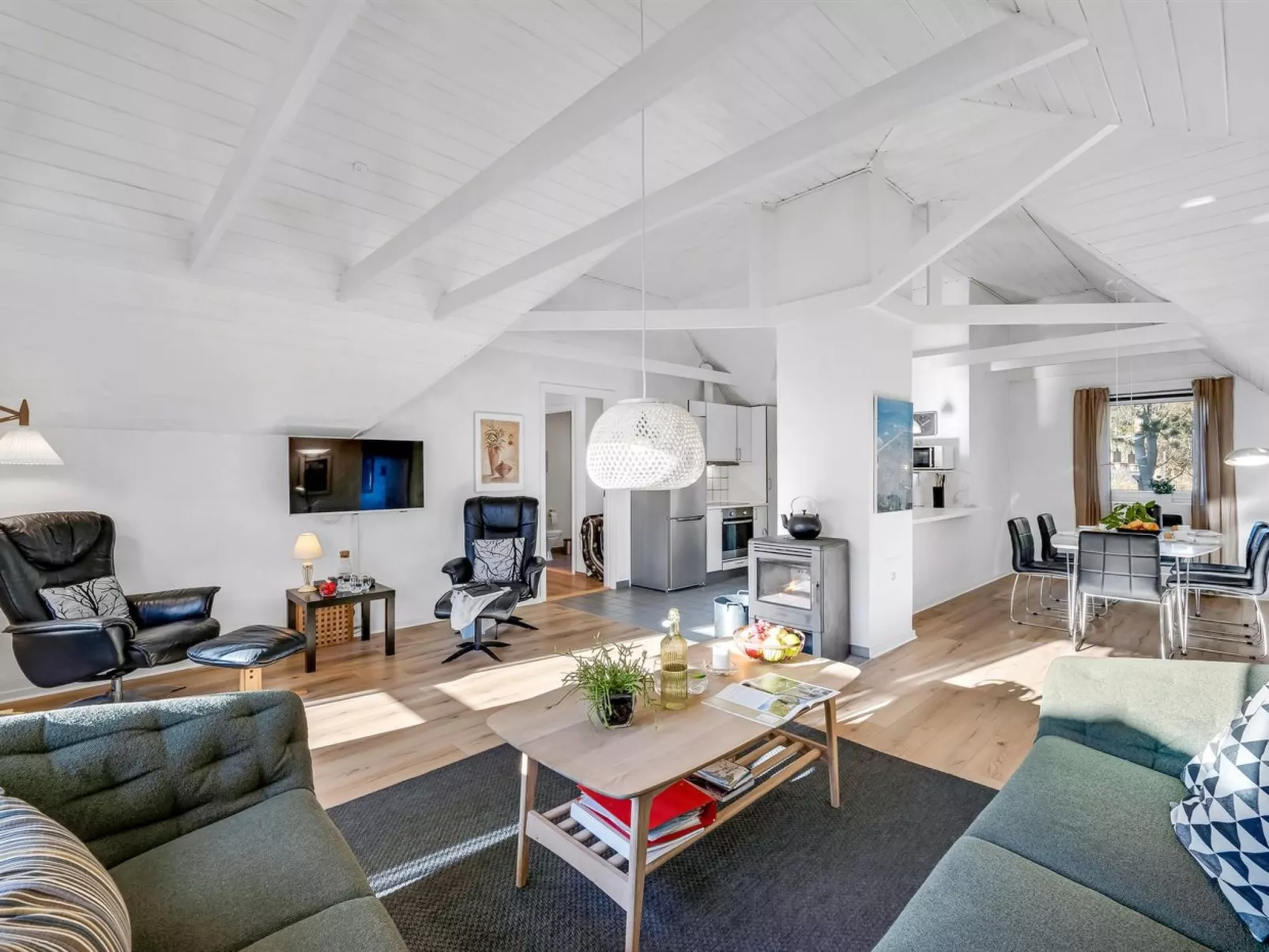 "Malti" - 1.3km from the sea-Binnen